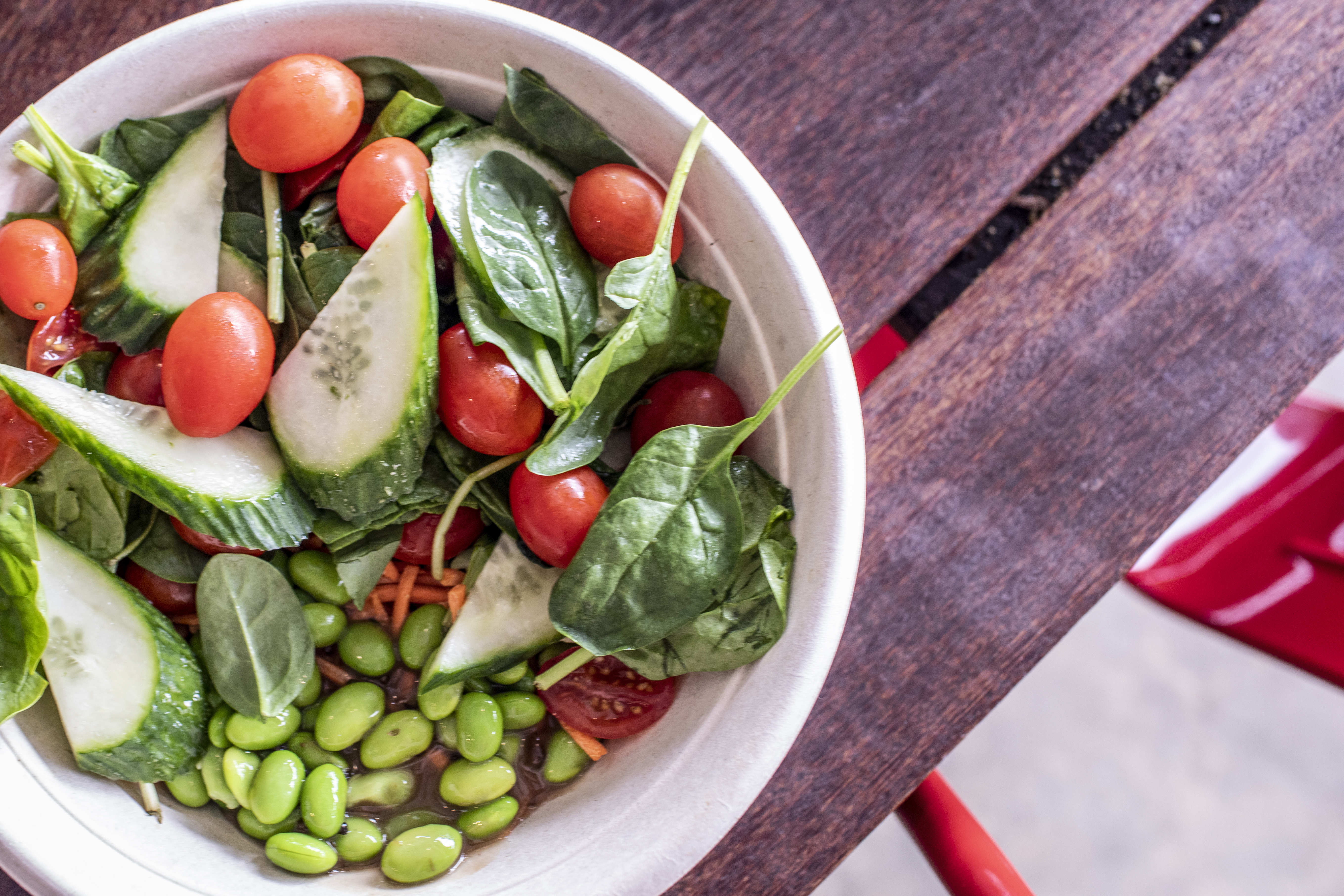 The Savi Provisions salad bar dispenser automatically shuts down ingredients that are past their fresh date. Courtesy of Heidi Harris/Our Labor of Love