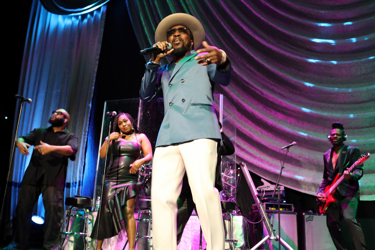 Robb Cohen for the Atlanta Journal-ConstitutionConcert review No denying smoothness photo
