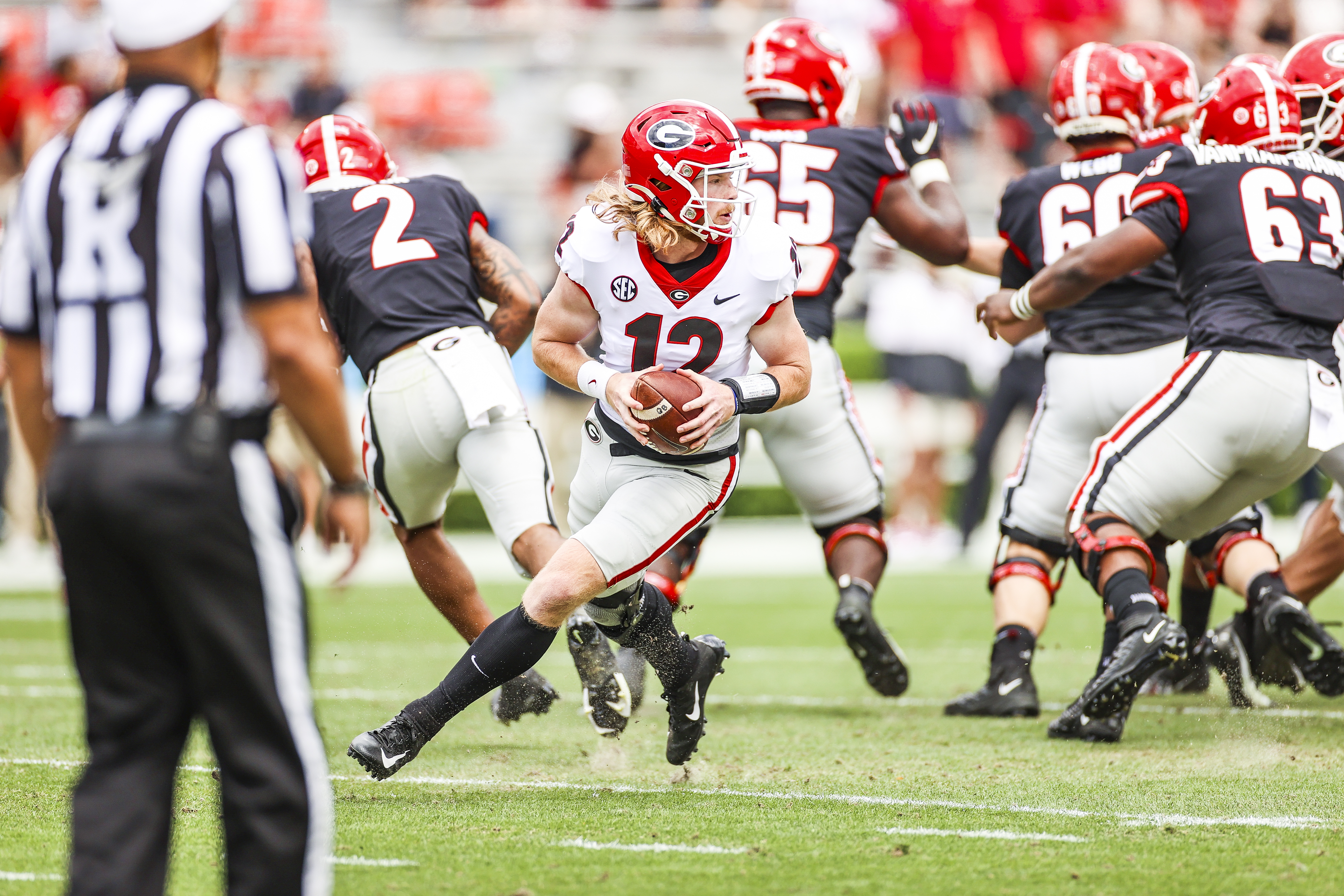 Jacob Eason wins Gatorade National Football Player of the Year, recommits  to Georgia