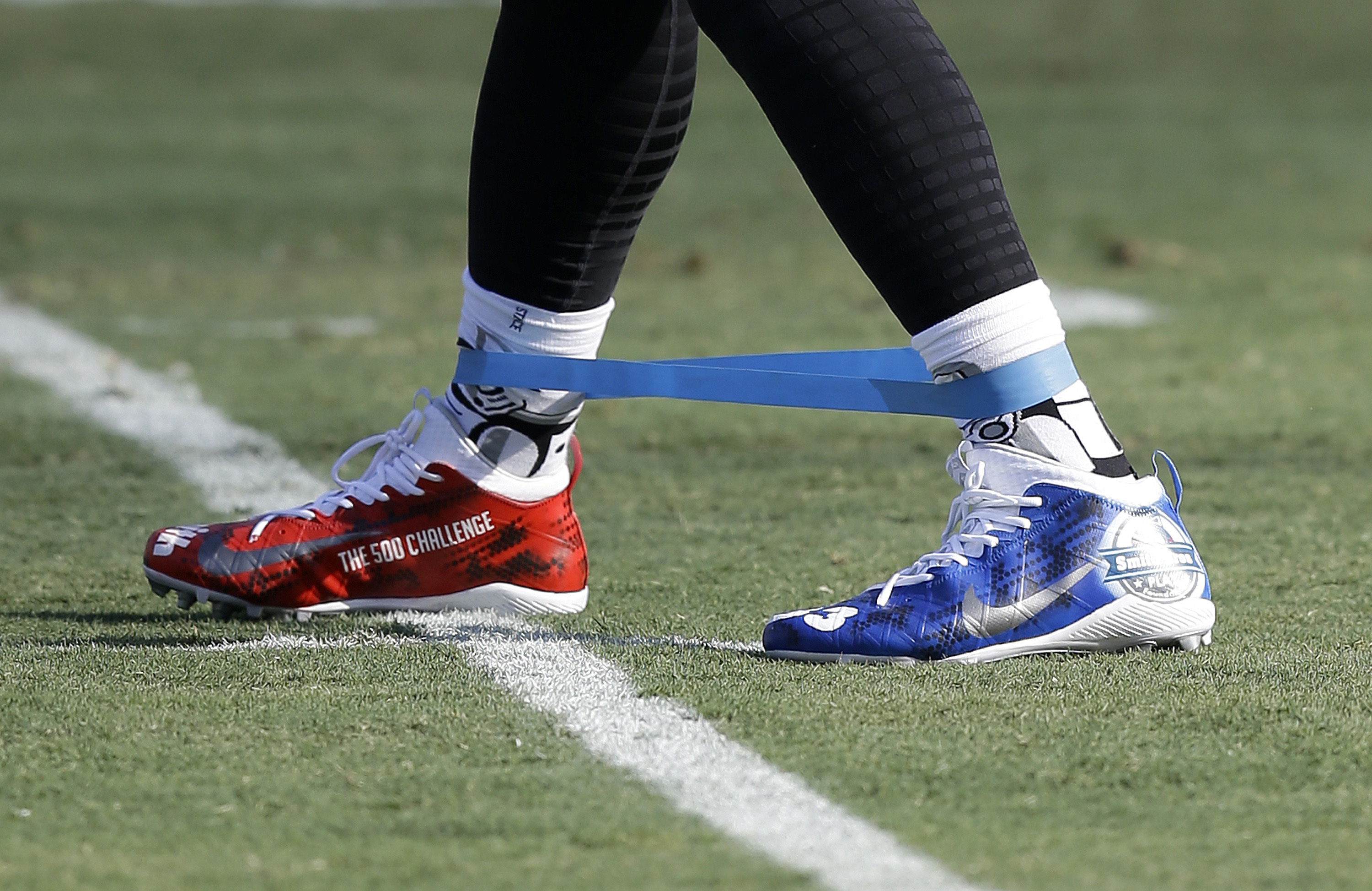 NFL, Shoes