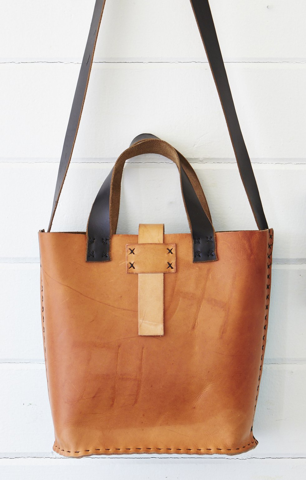 Alabama’s Becky Stayner designs soft leather bags that get better with age.