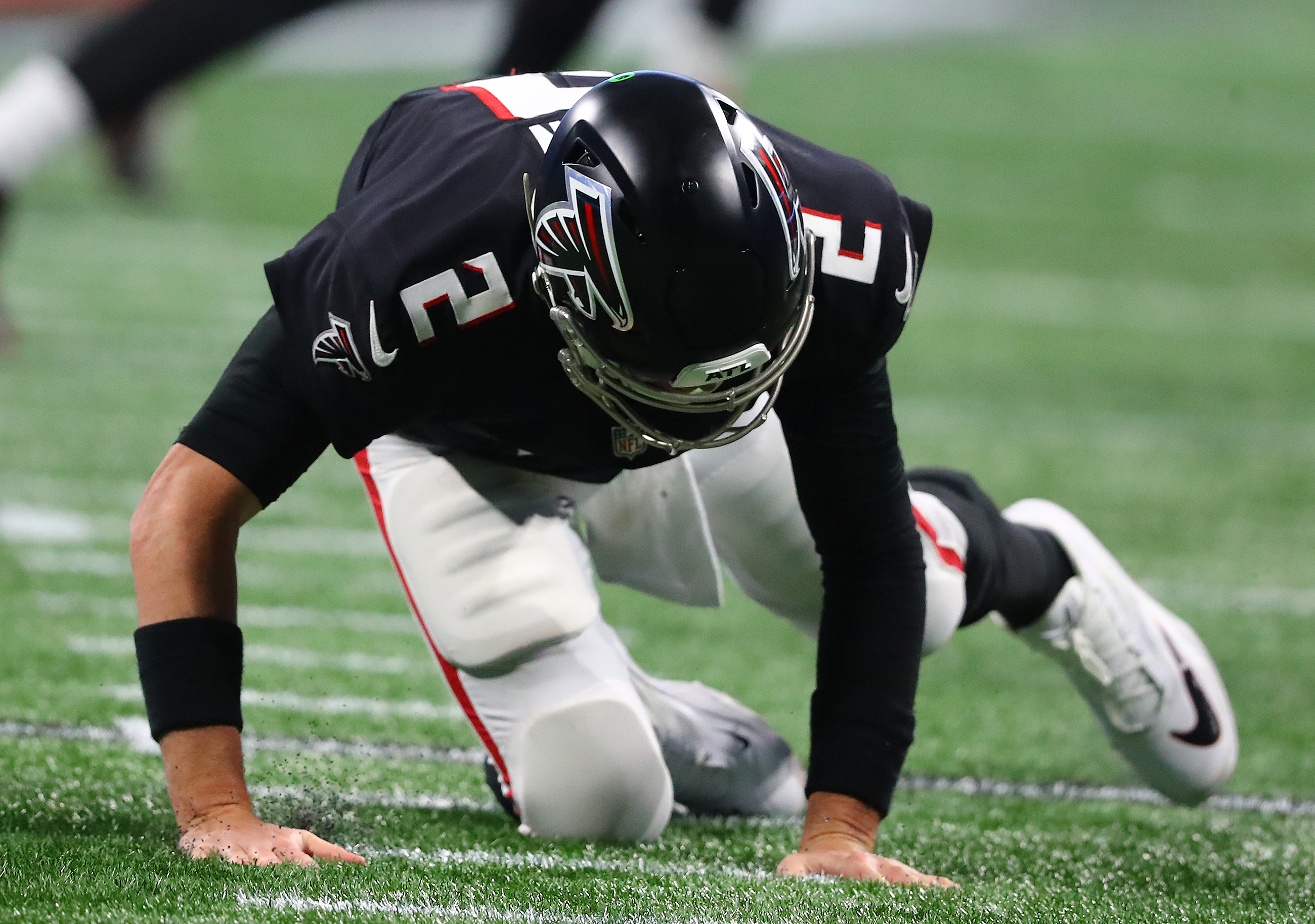 Atlanta Falcons continue to invent inexplicable ways to lose