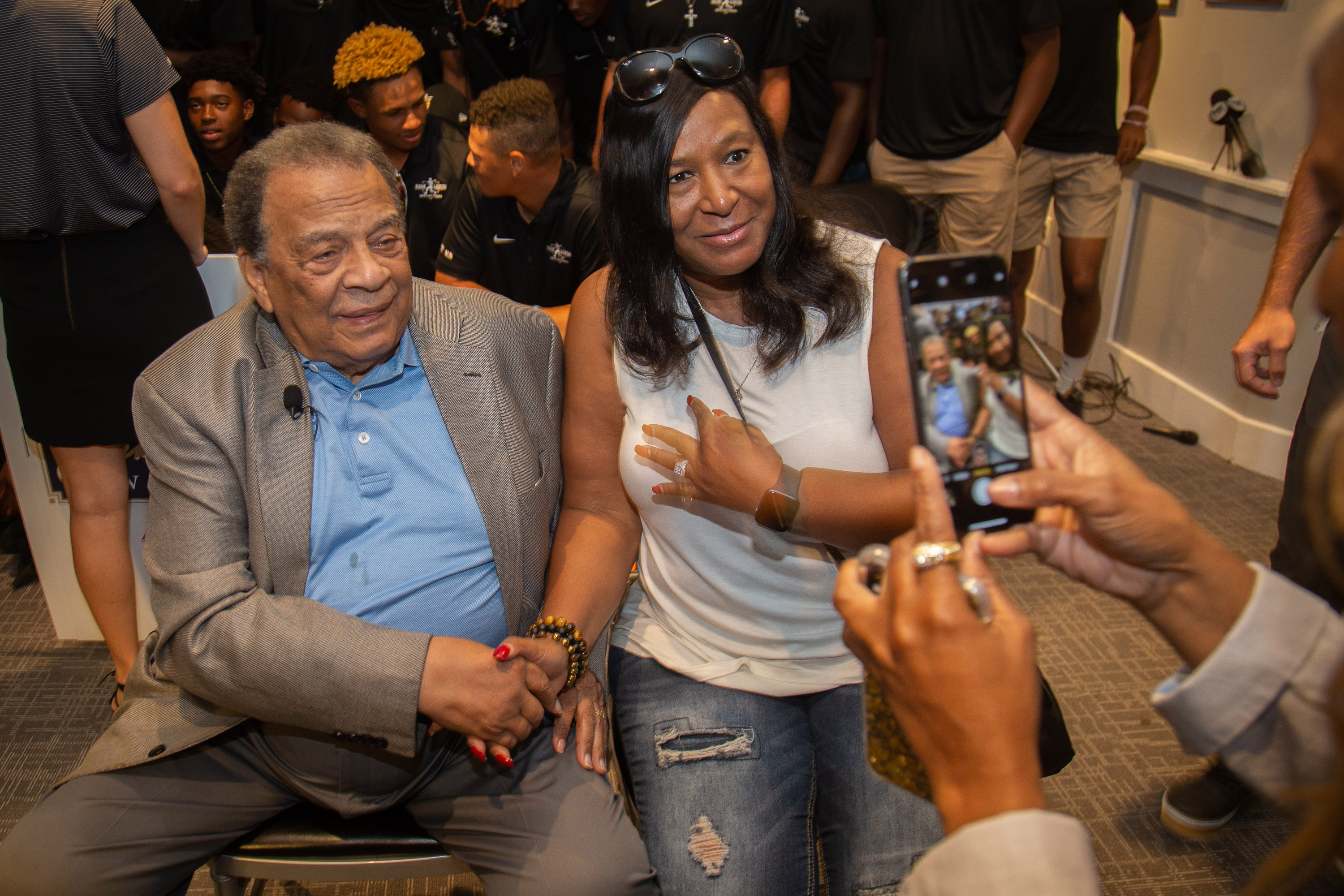 Andrew Young inspires players at Hank Aaron Invitational