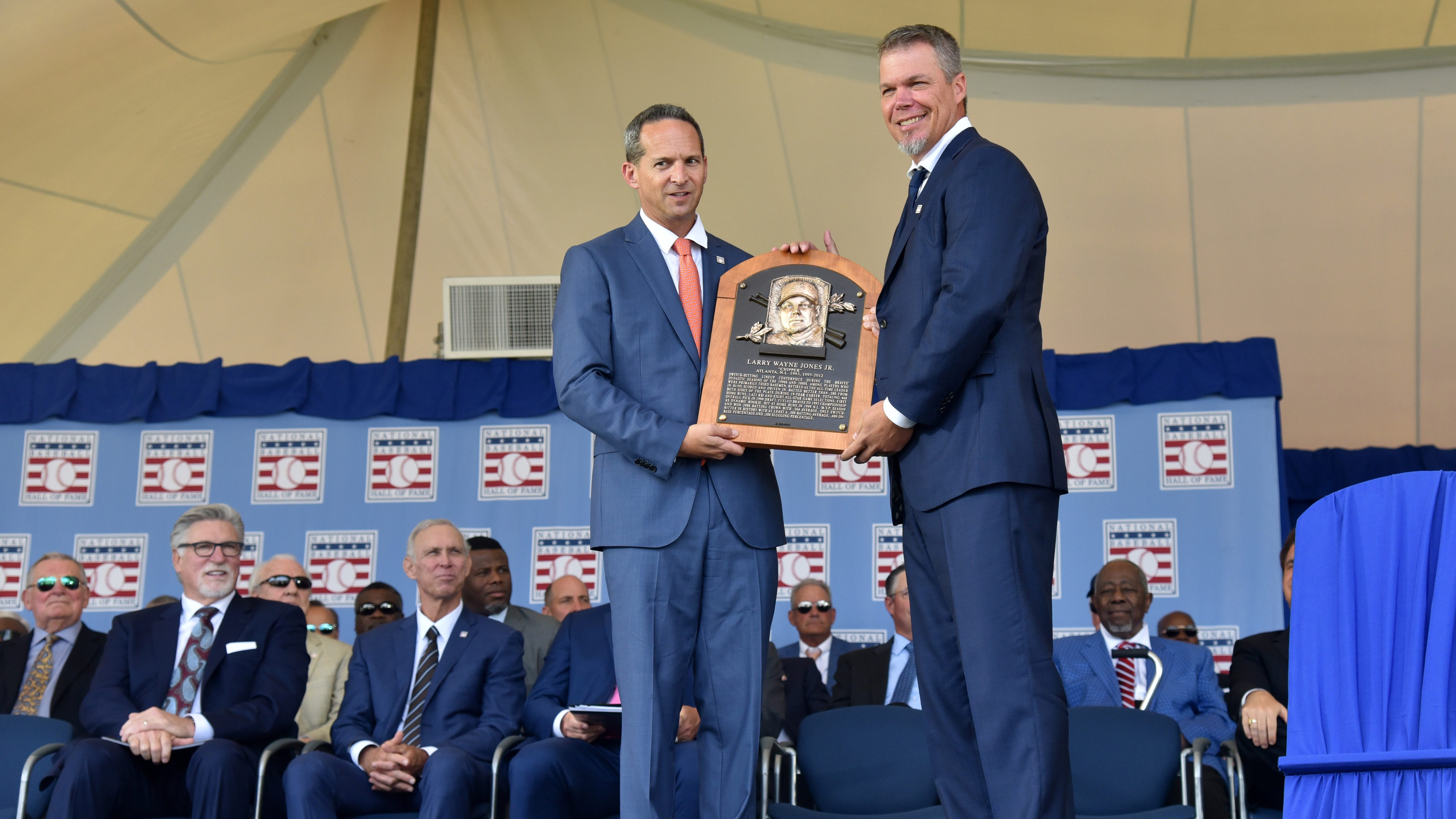 Chipper Jones shines in Baseball Hall of Fame induction speech
