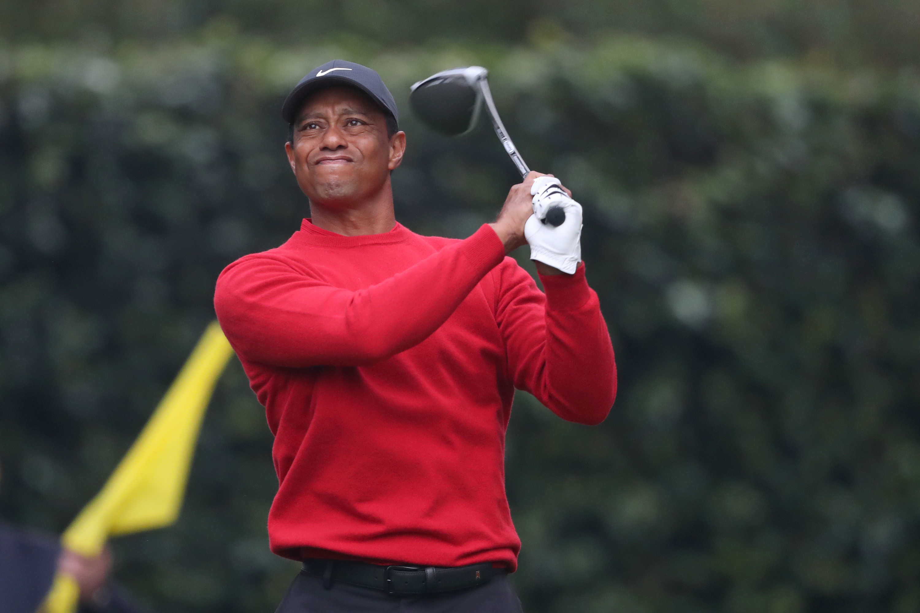 Tiger Woods sighting? Photo indicates Tiger is back on the golf