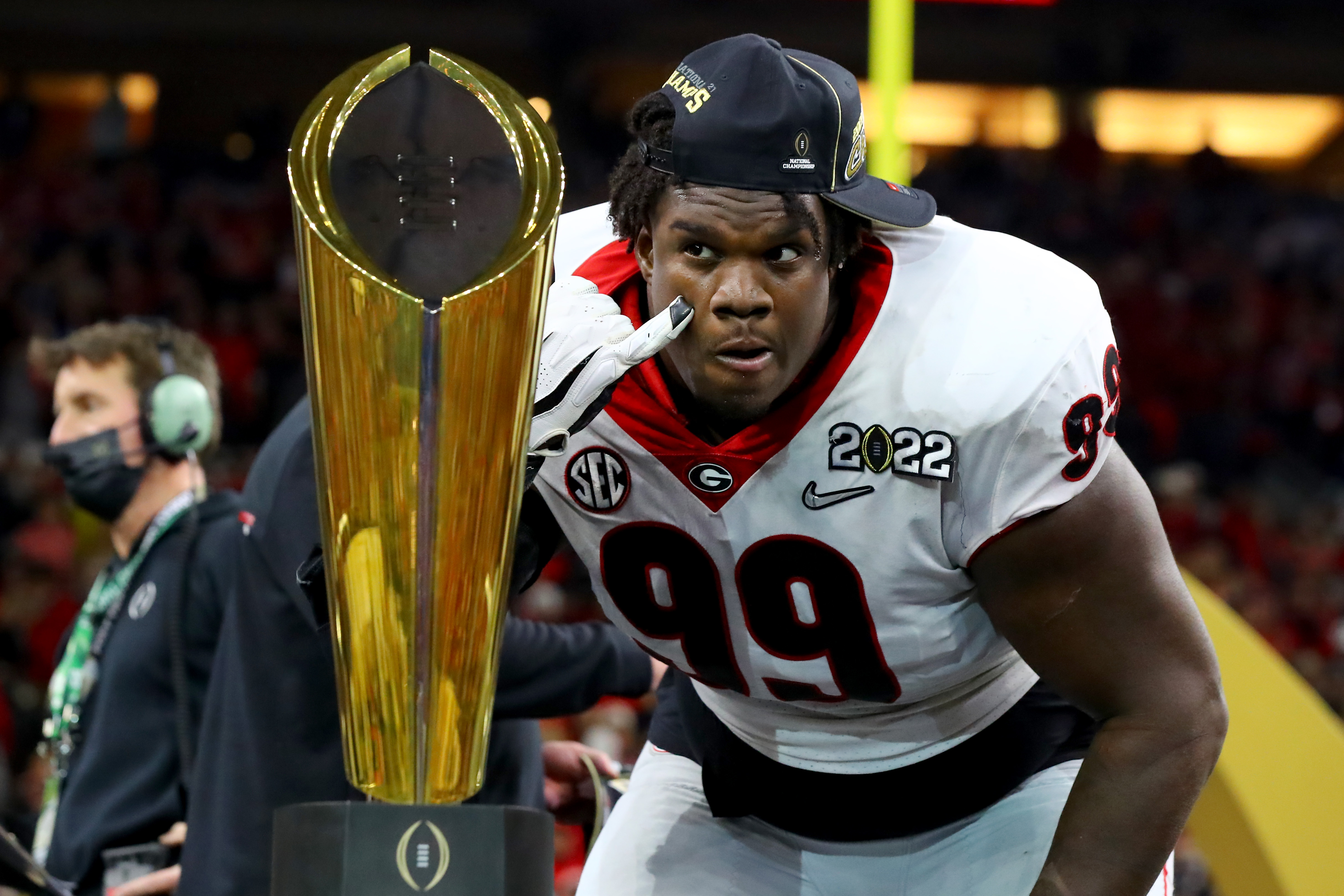 It is Time for the Atlanta Falcons to Draft a Georgia Bulldogs Player