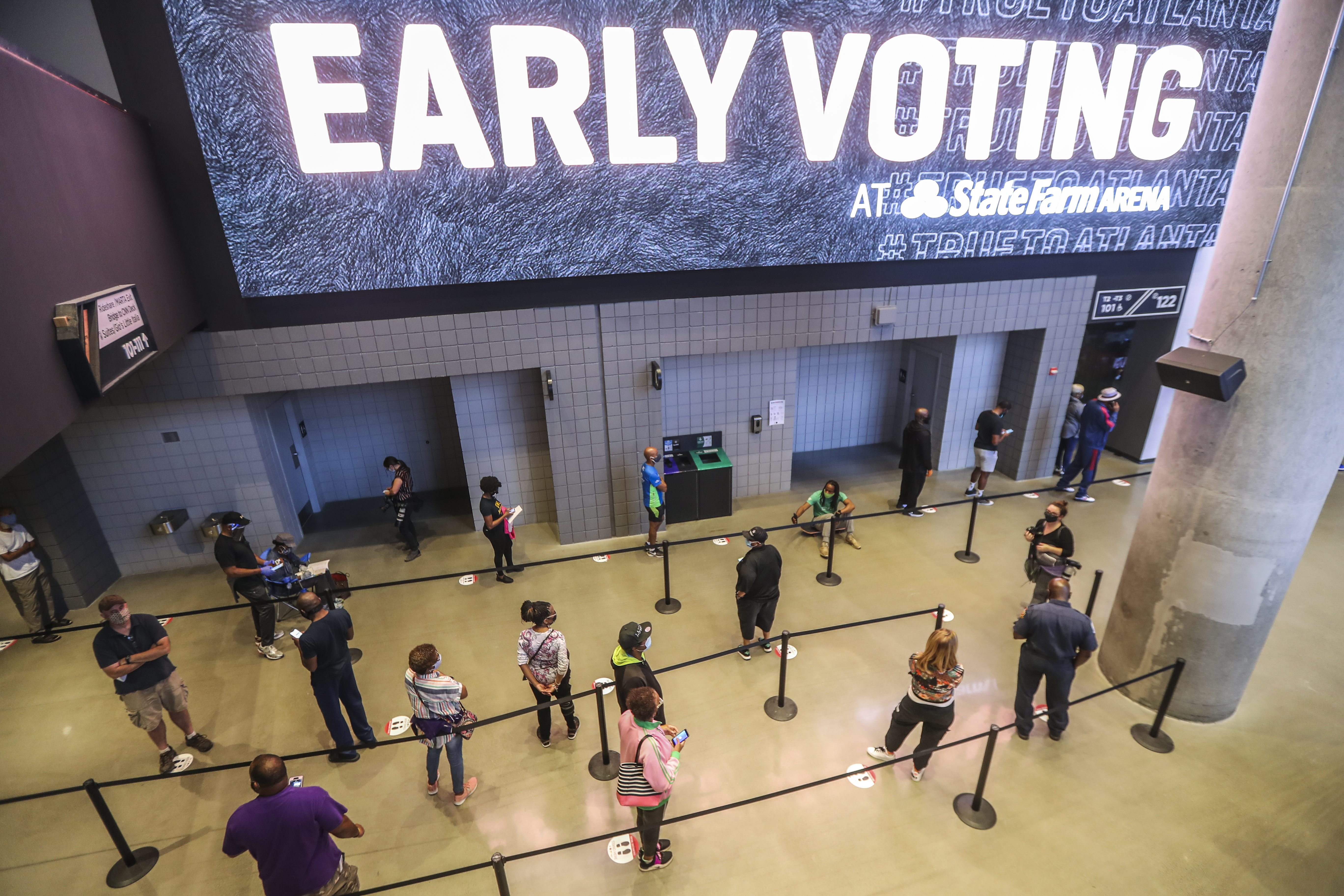 Early and Absentee Voting Turnout Tops 2.1 Million