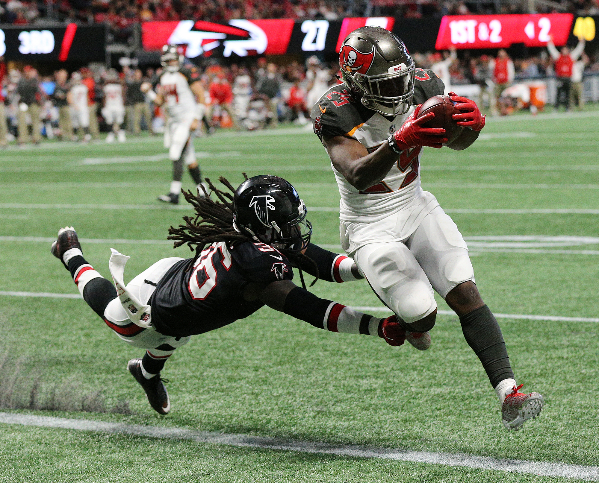 North Fulton running back re-signs with NFL's Tampa Bay Buccaneers