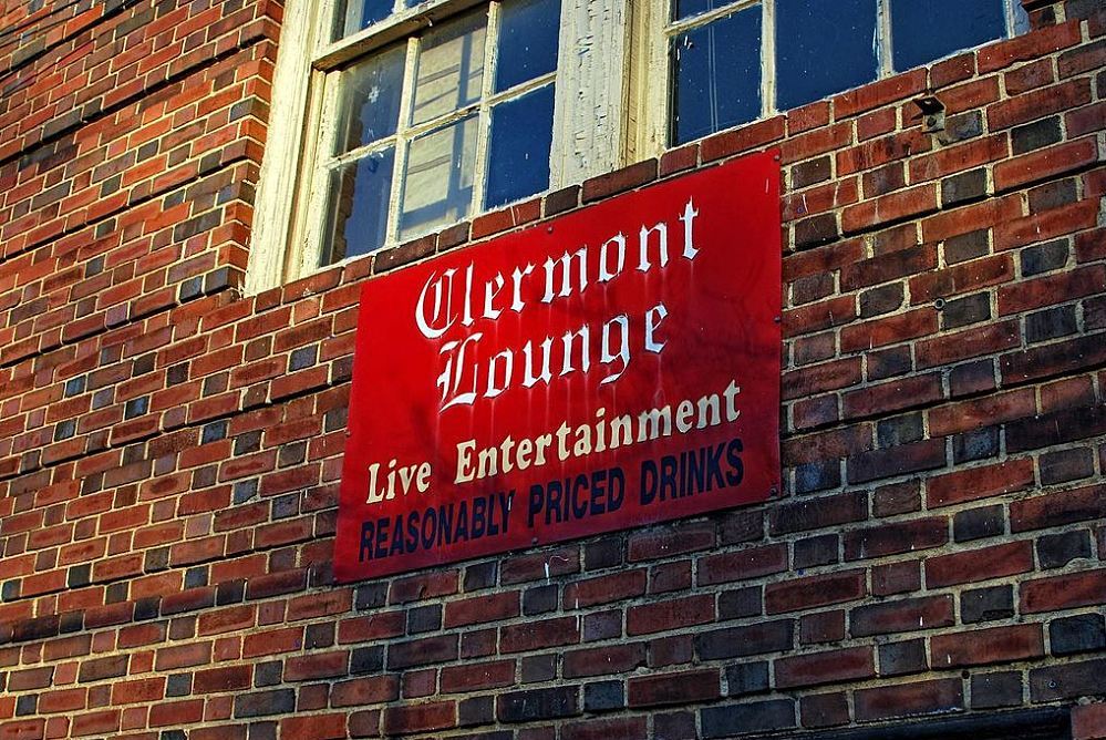 Clermont Lounge Tye Dye T-Shirt - Red Center