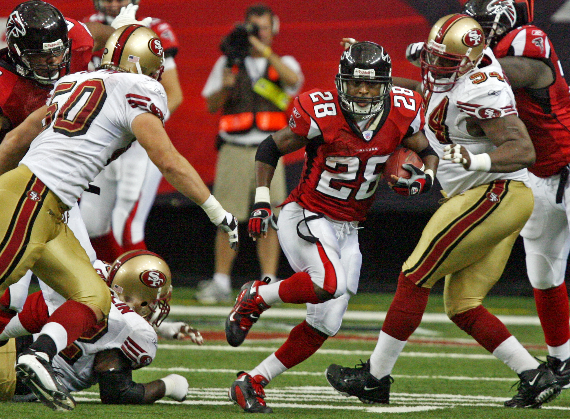 Falcons Throwback Thursday: Remembering former RB Warrick Dunn - The  Falcoholic