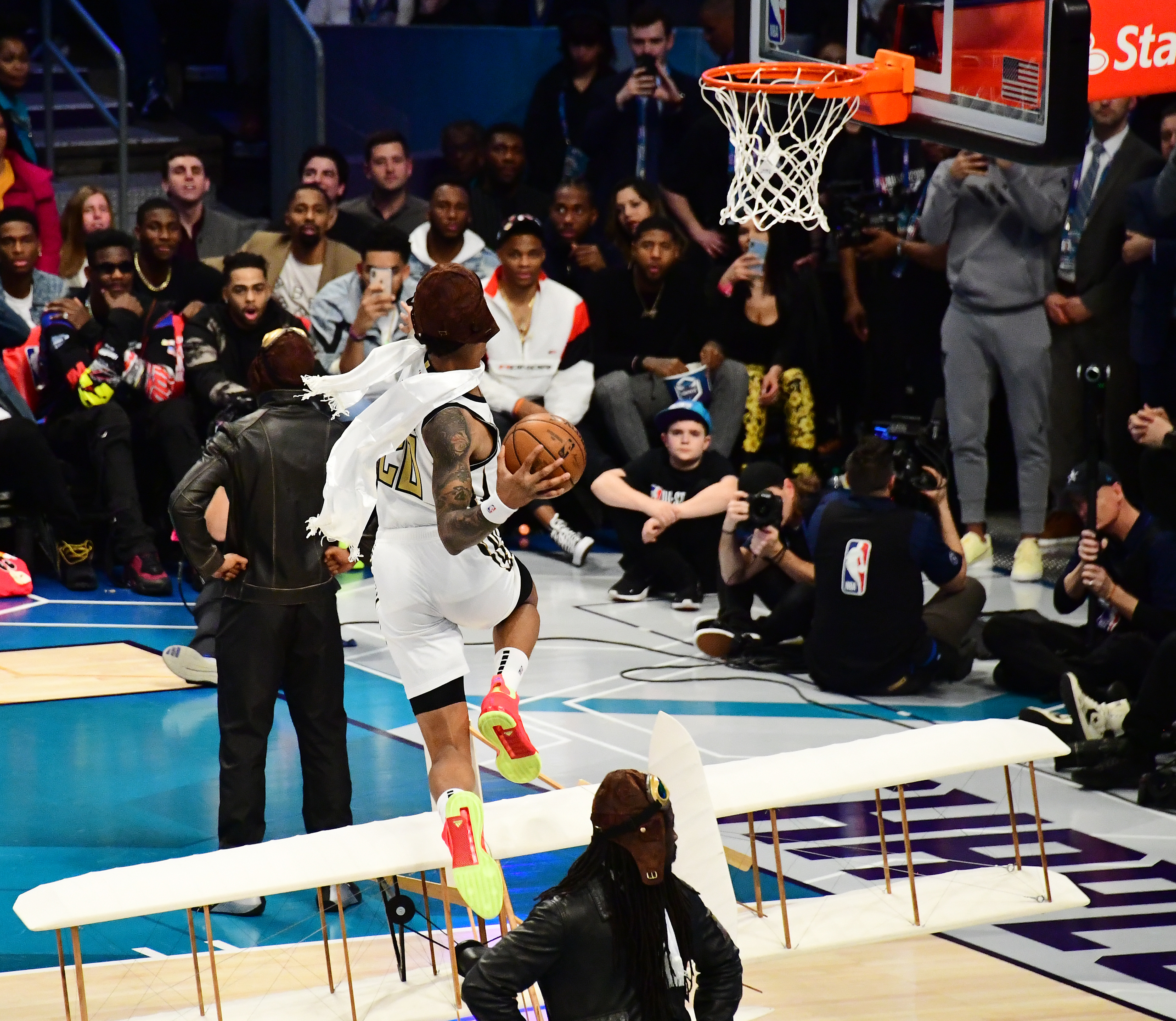 Collins misses final in Slam Dunk Contest