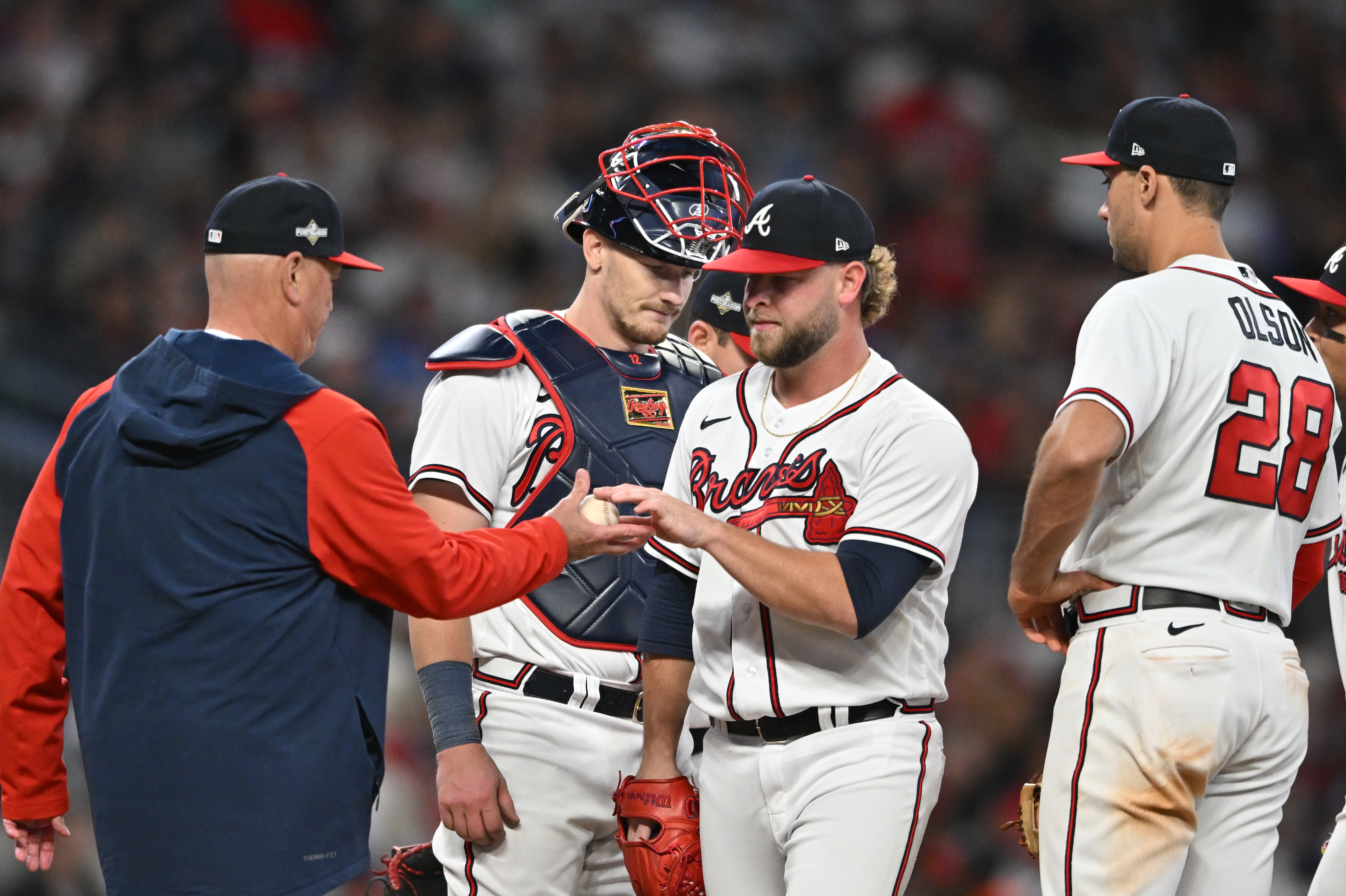 Brian Snitker's emotional reaction to Braves' 'phenomenal year' ending with  NLDS loss to Phillies