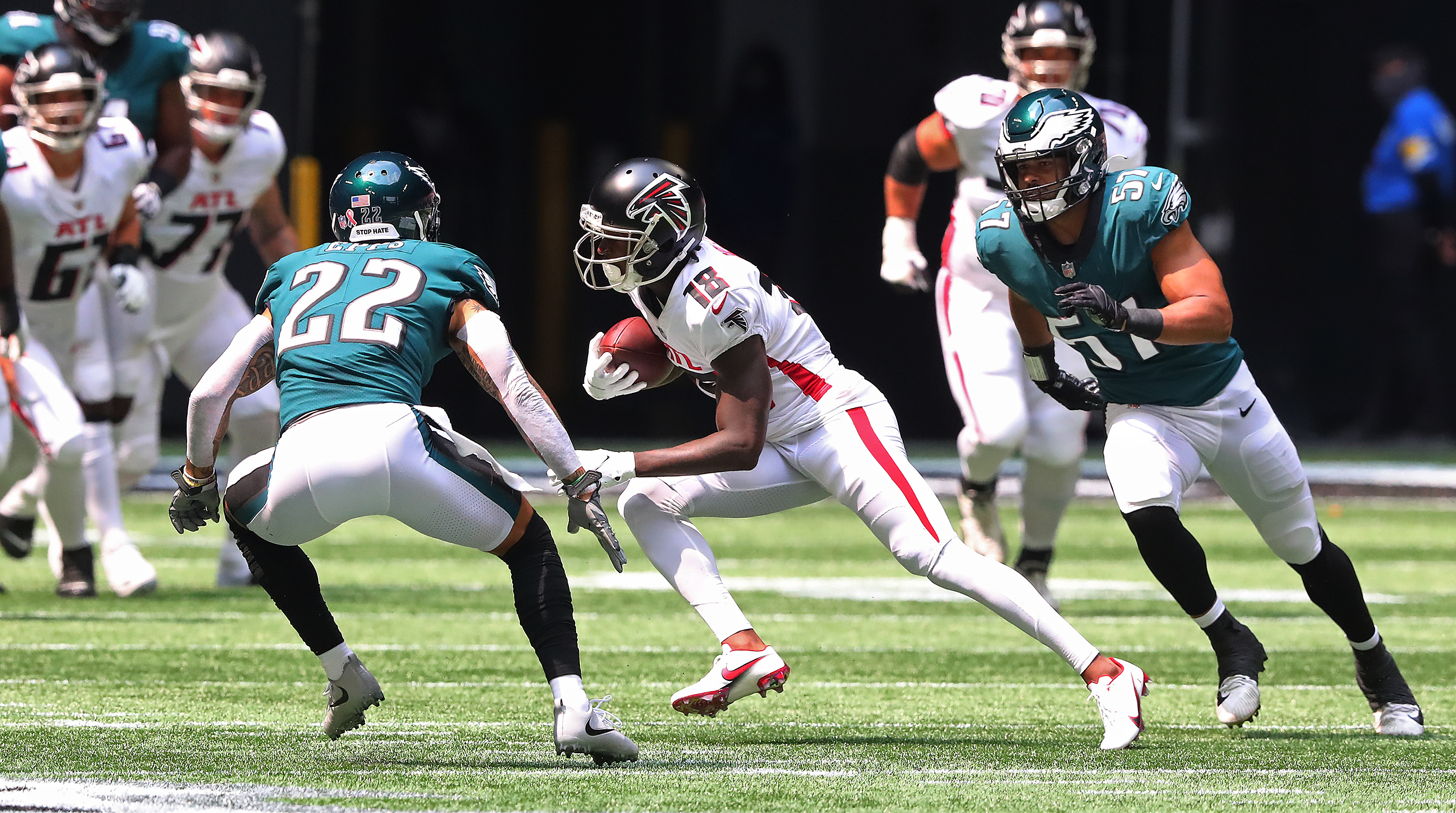 Photos of Philadelphia Eagles' 32-6 win over Atlanta Falcons — NFL, Week 1