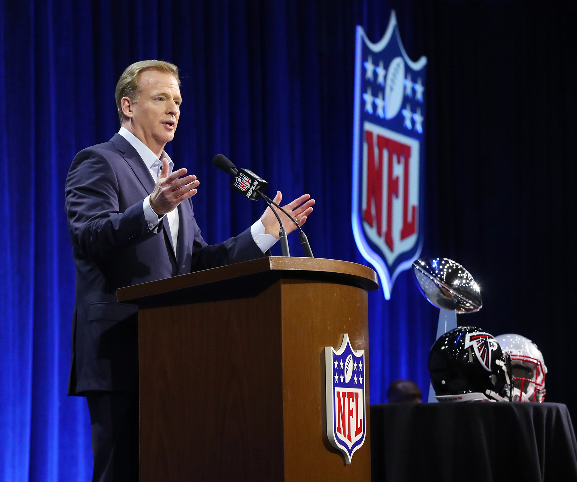 Roger Goodell Hands Tom Brady Super Bowl MVP Trophy