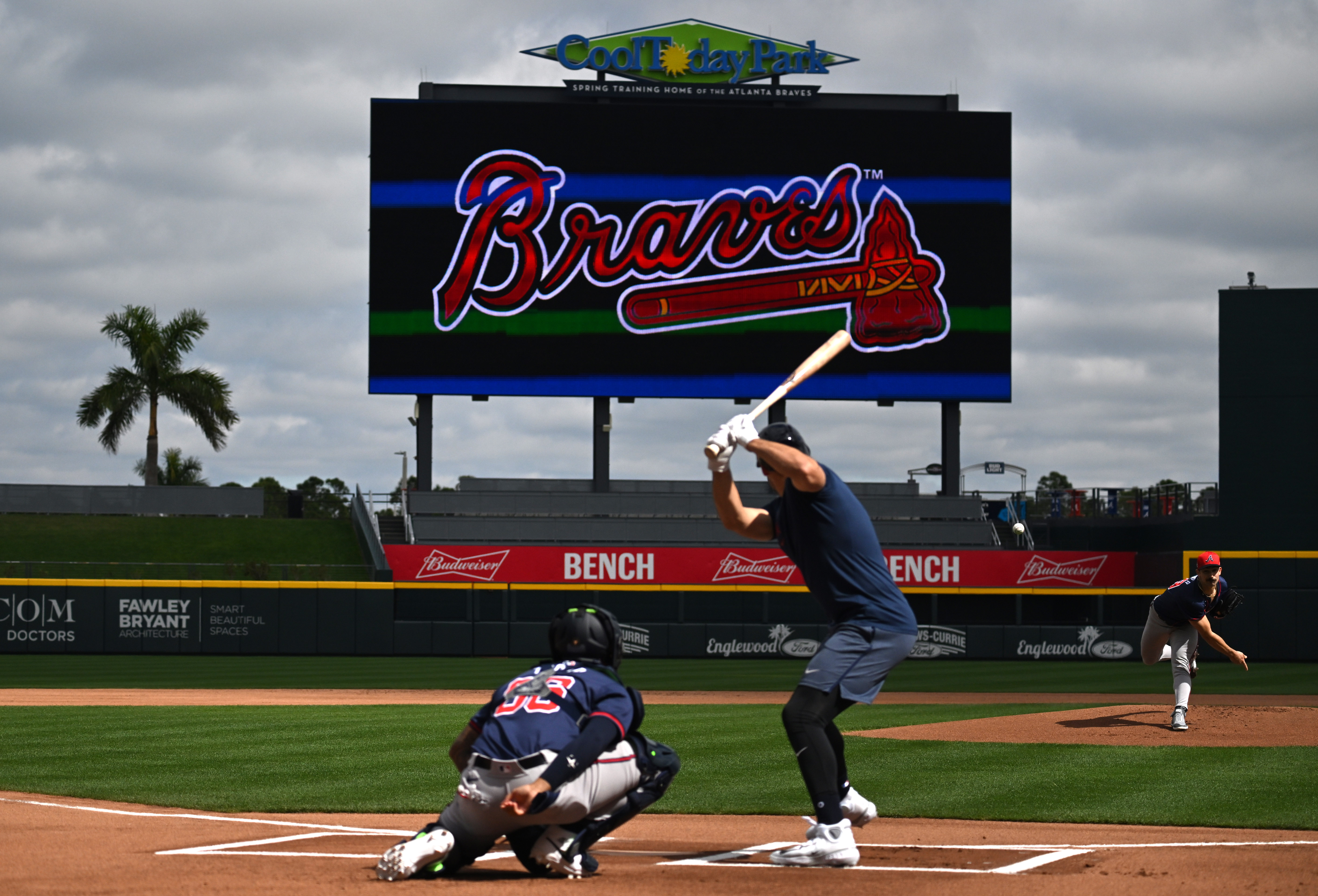 Braves take the field for first day of spring training, Full raw  highlights