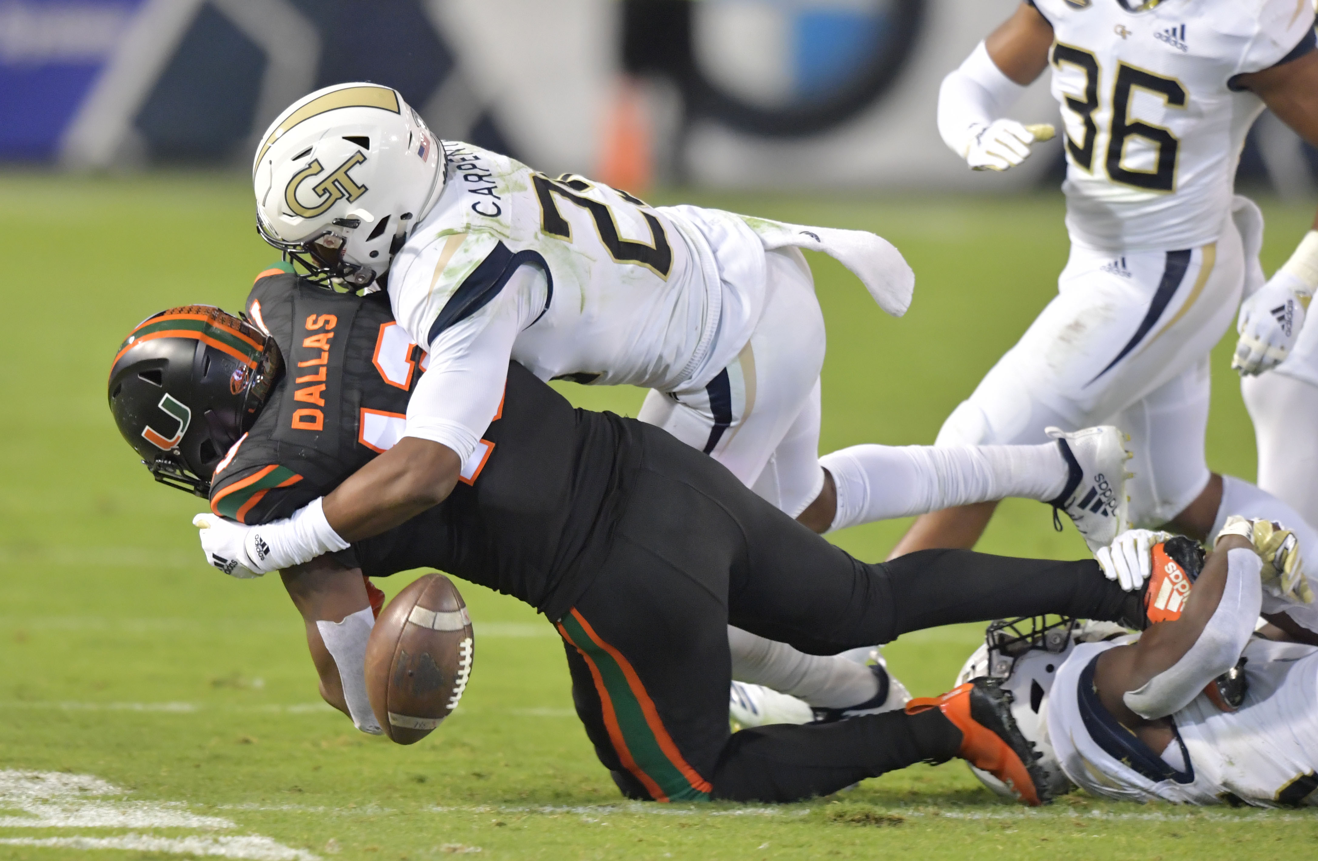 Georgia Tech players Jalen Camp, Pressley Harvin show off skills