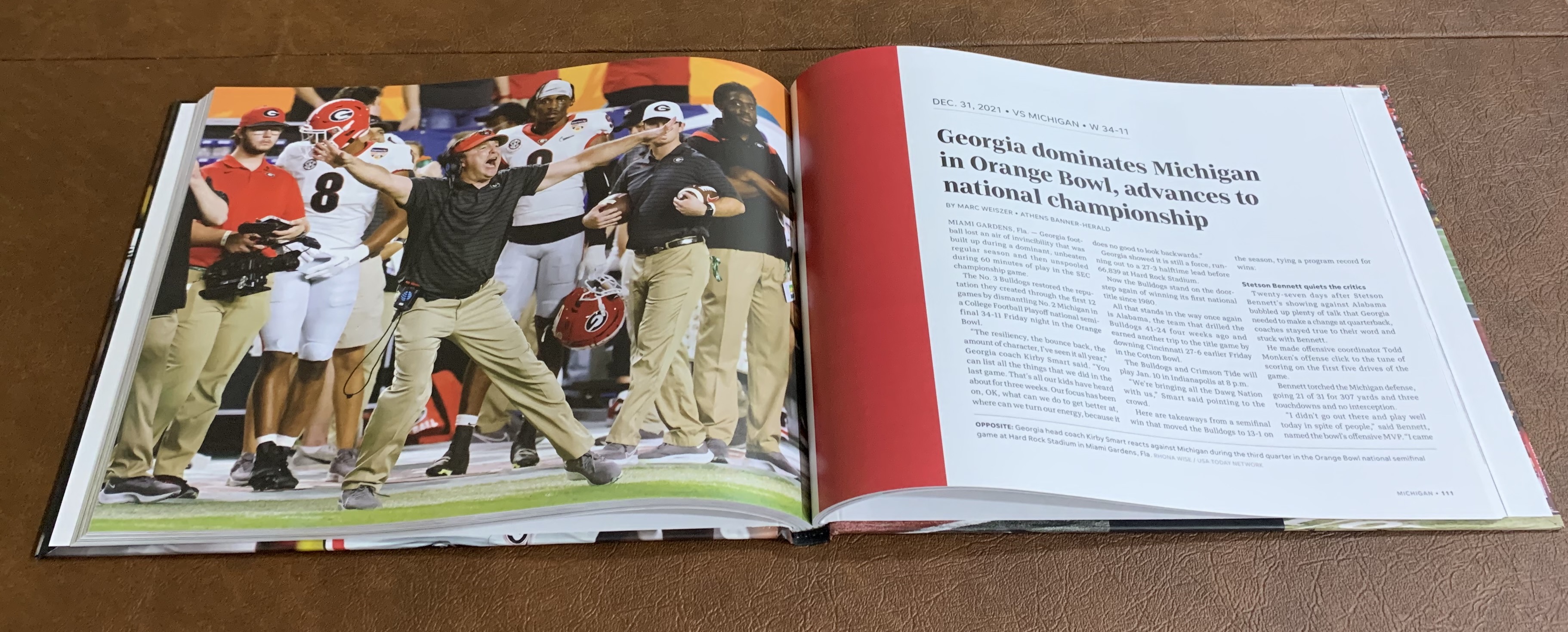 Top Dawgs: The Georgia Bulldogs' Remarkable Road to the National Championship [Book]