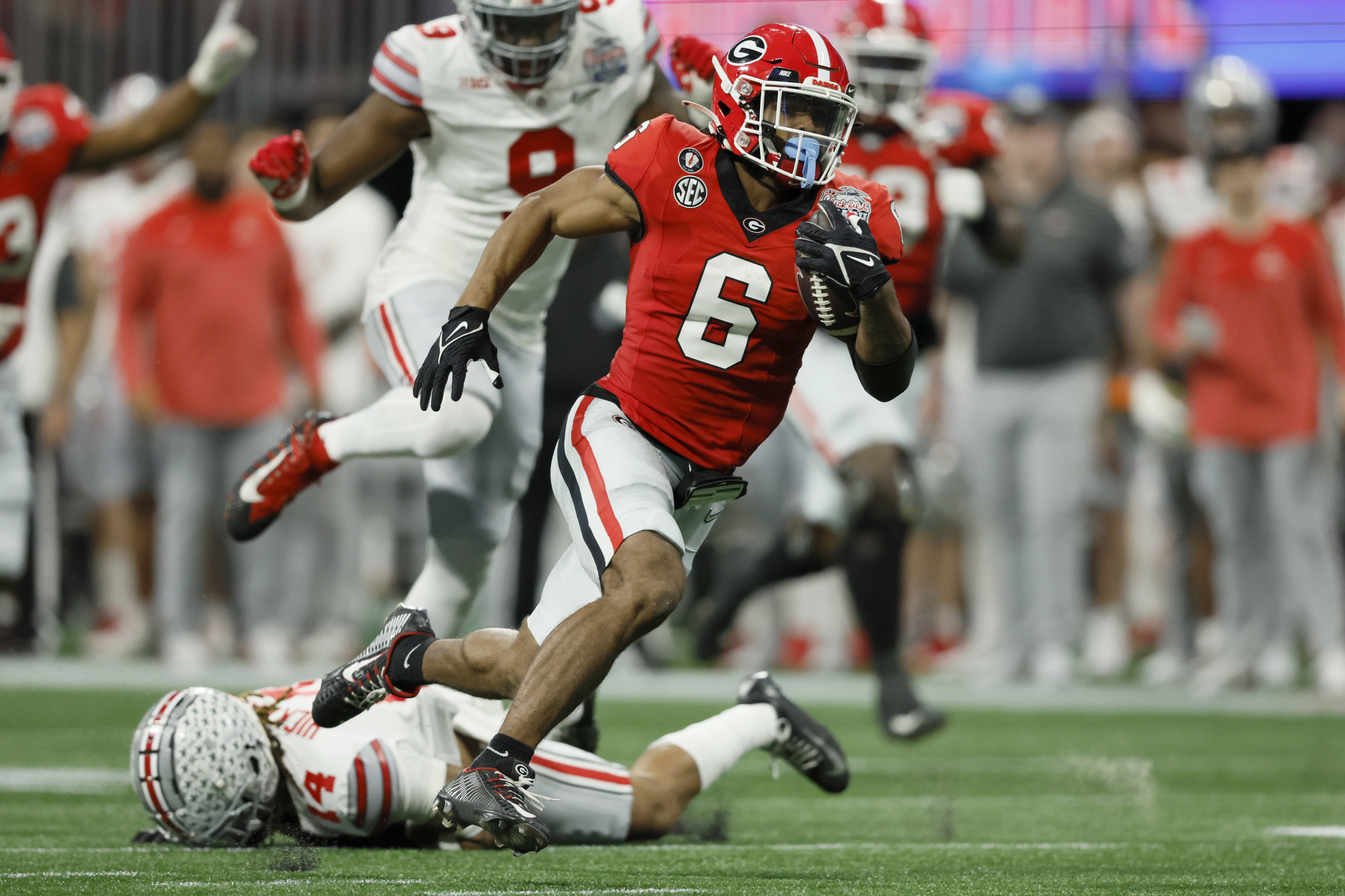 2023 NFL Draft: RB Kenny McIntosh Of Georgia Gets The Draft Call at Pick  No. 237 Overall