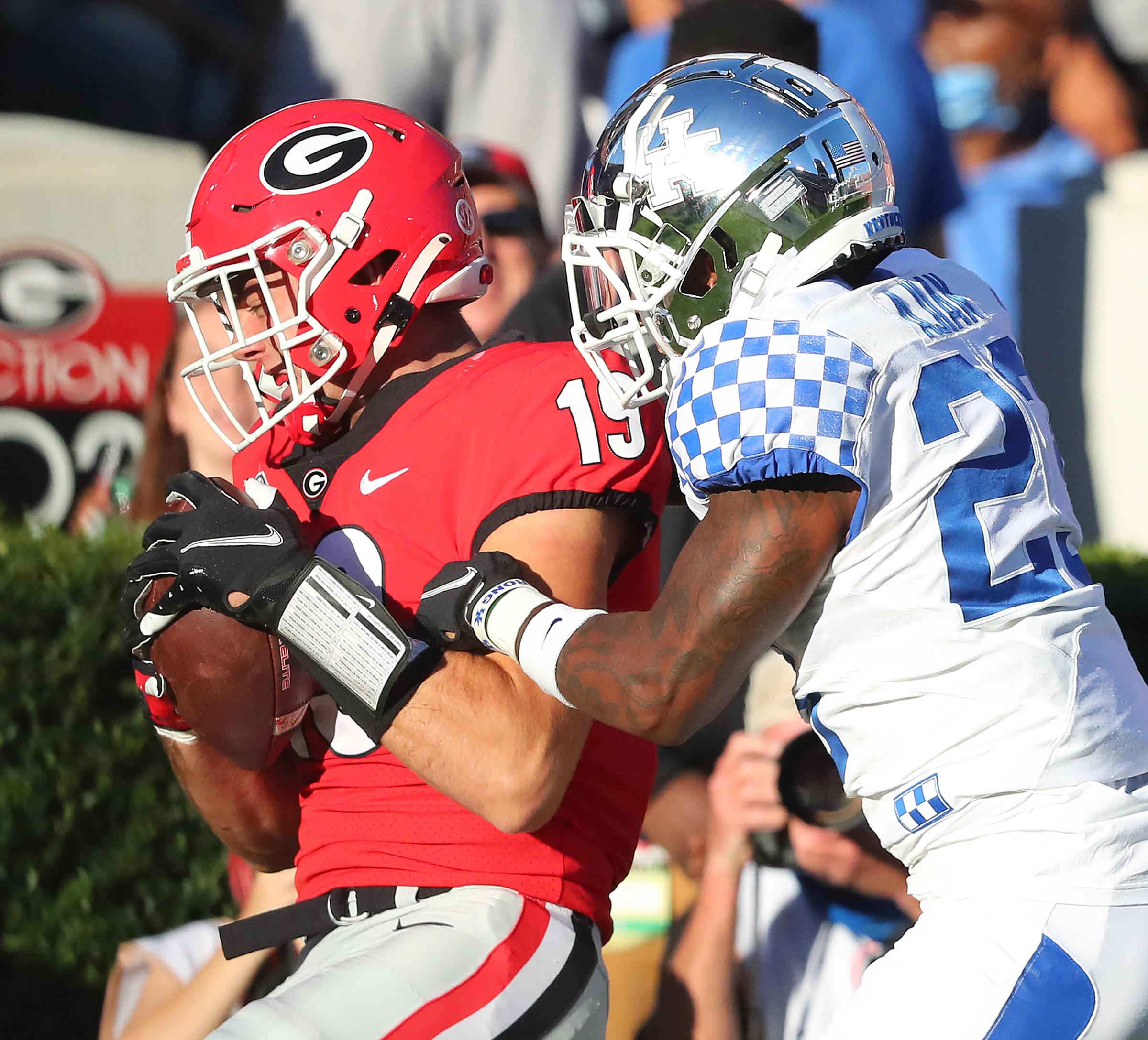 Georgia football tight end Brock Bowers, the superstar you may not know is  there - The Athletic