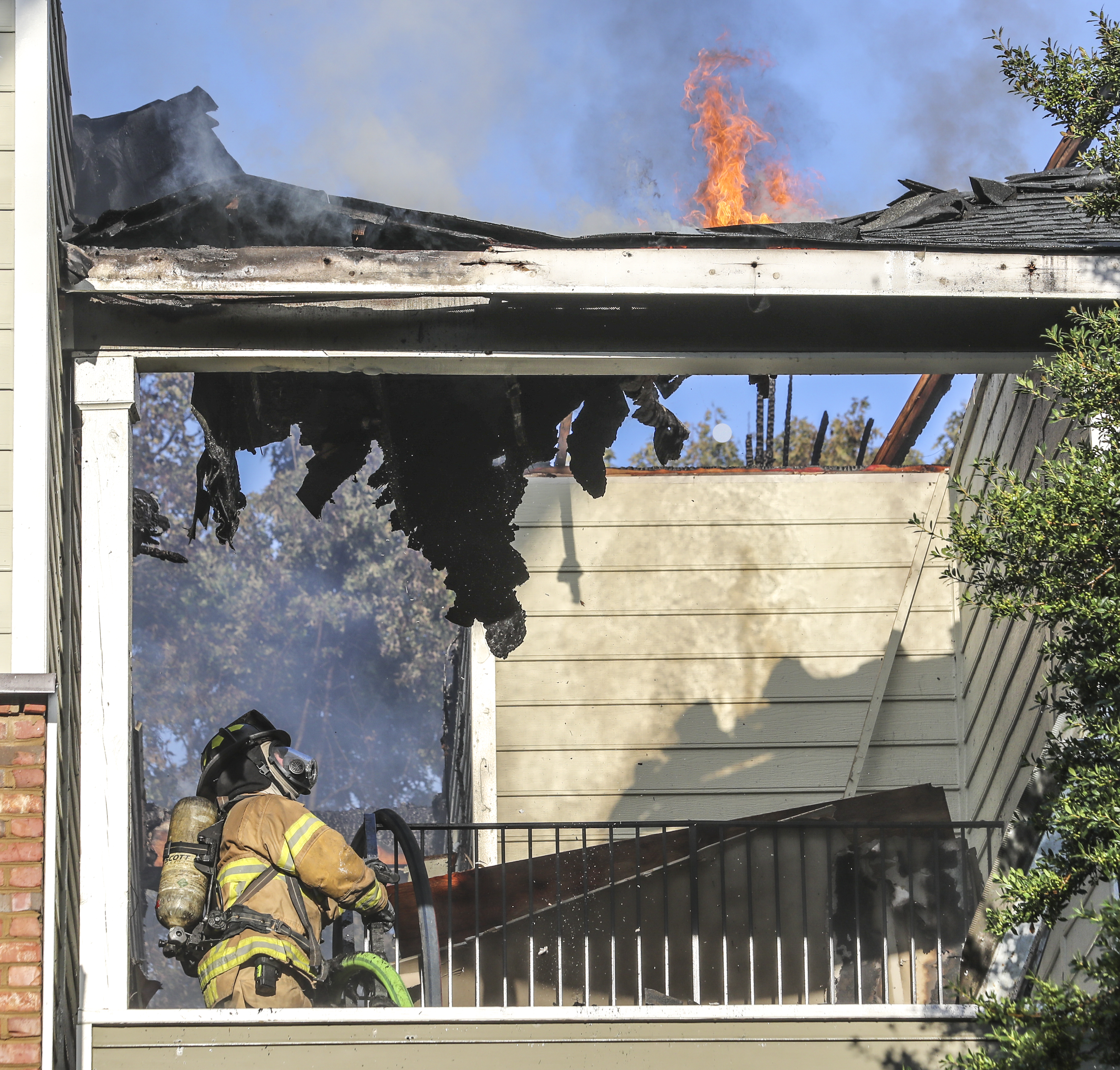 Families displaced by Brookhaven apartment fire days before Thanksgiving