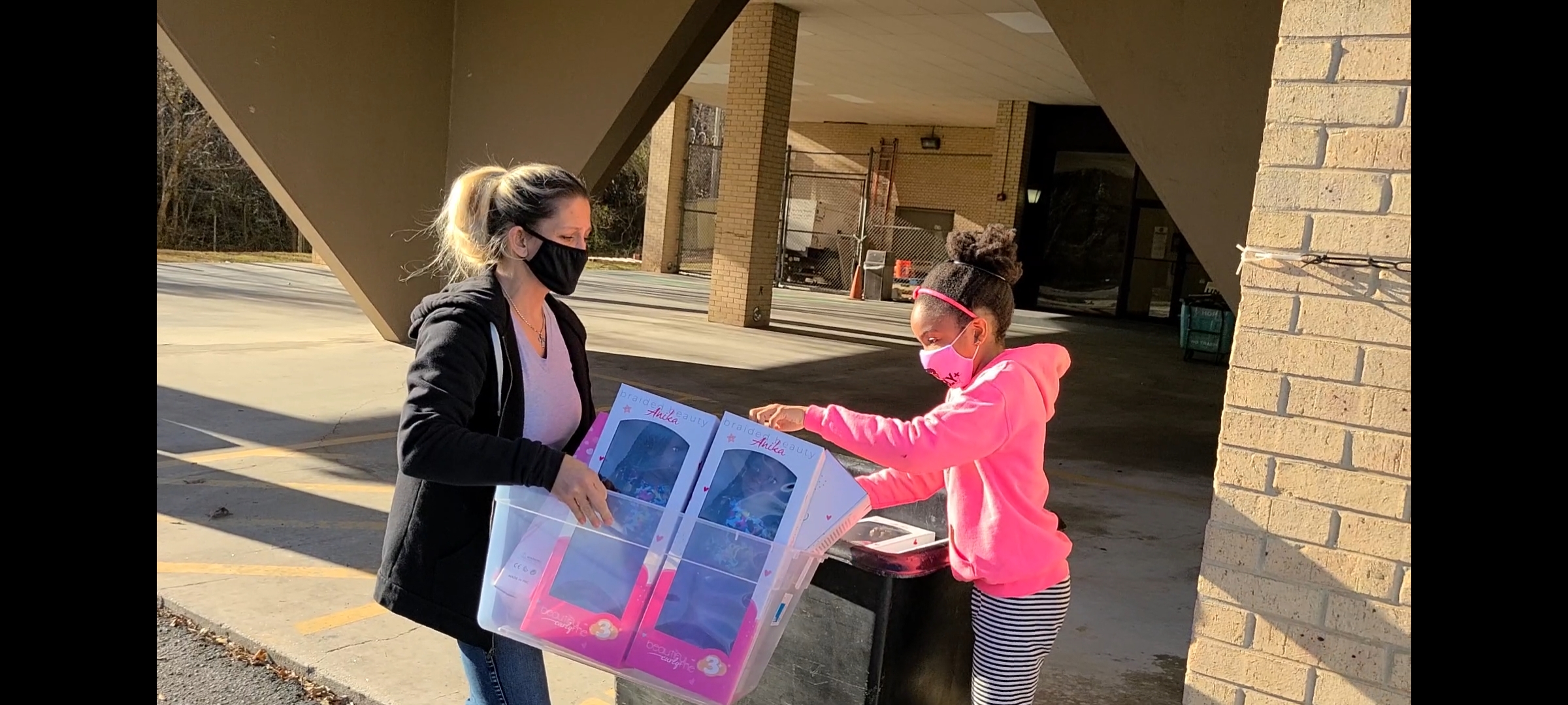 Zoe donated dolls to My Sister’s House at the Atlanta Mission over the holidays. Courtesy of Evana Oli