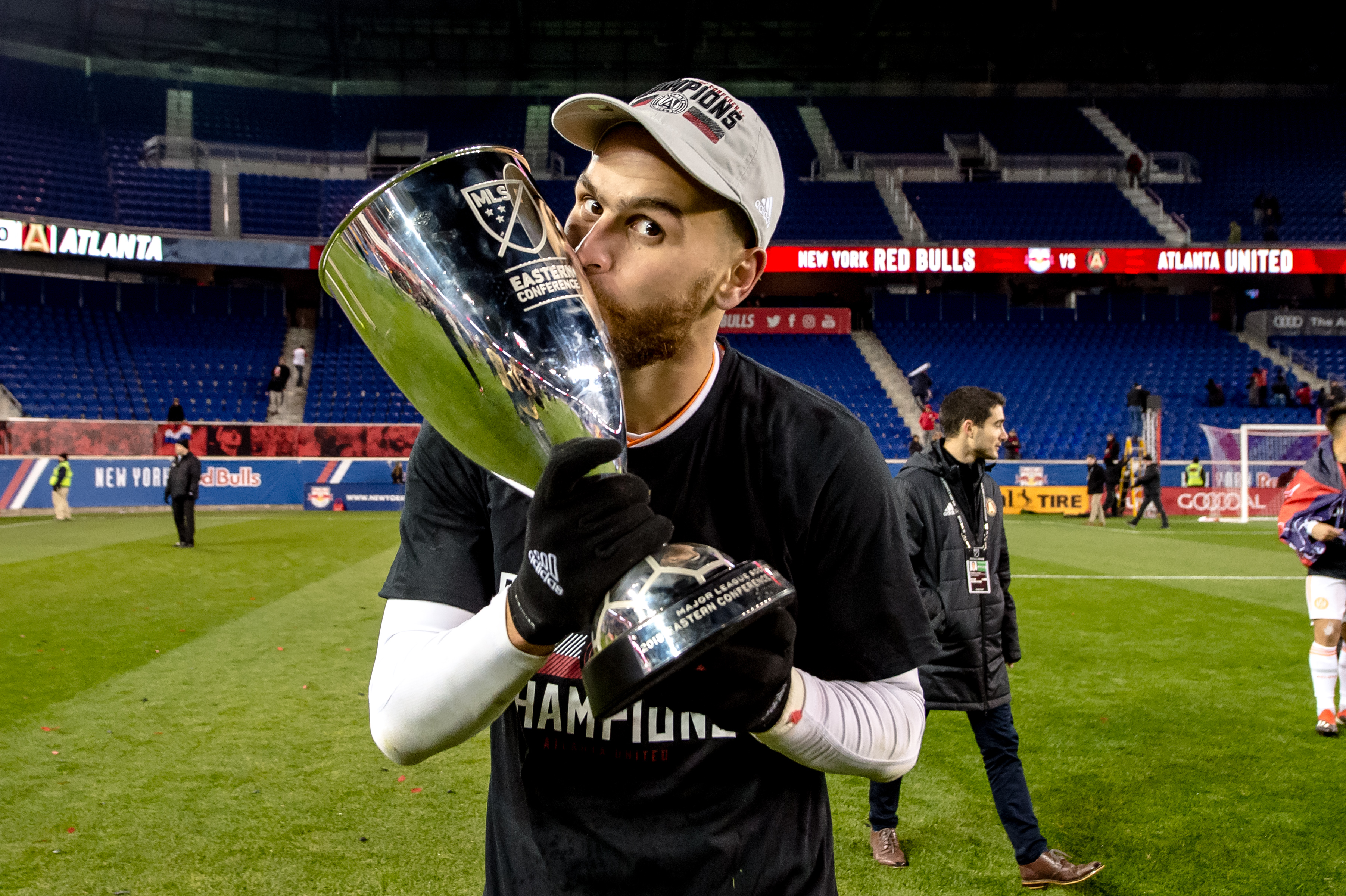 On the Pitch: Atlanta United Embraces Crowd at Mercedes-Benz