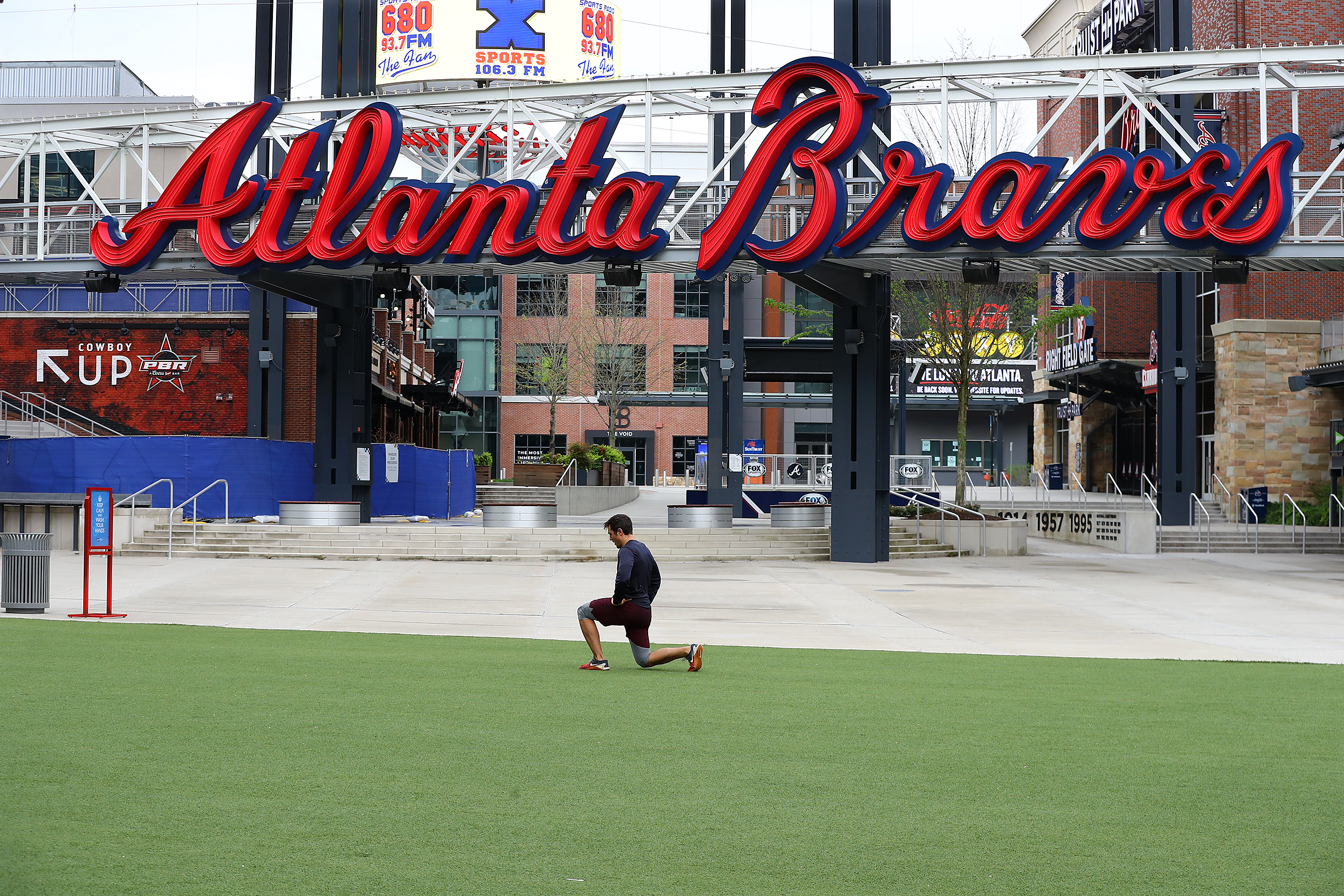 Braves' New Ballpark Has All Modern Touches, But It's What Surrounds  SunTrust Park That Makes It Stand Out — College Baseball, MLB Draft,  Prospects - Baseball America