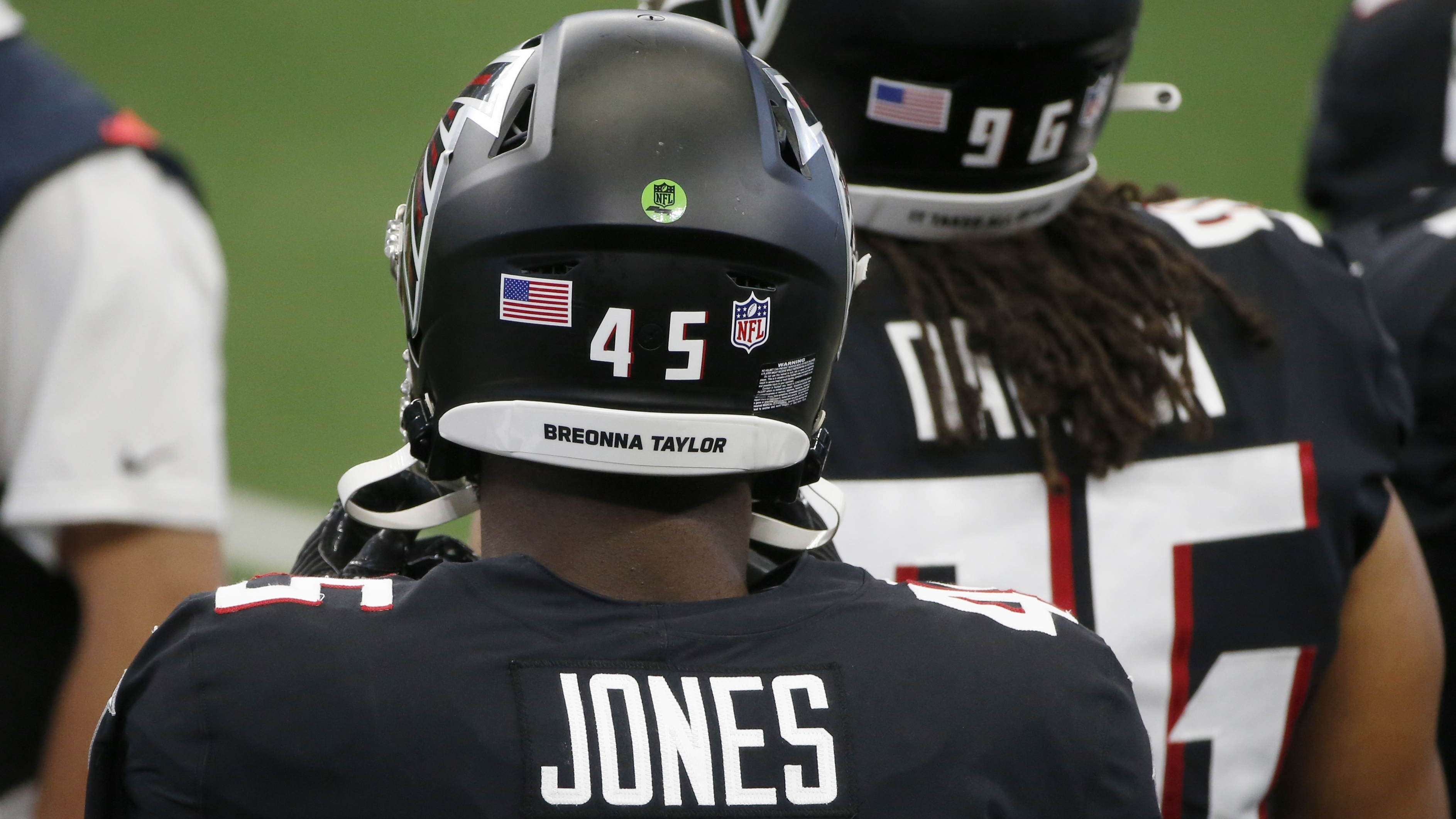 Falcons Restructure Deion Jones' Deal