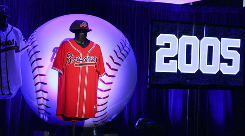 Braves unveil new 60s-inspired uniforms