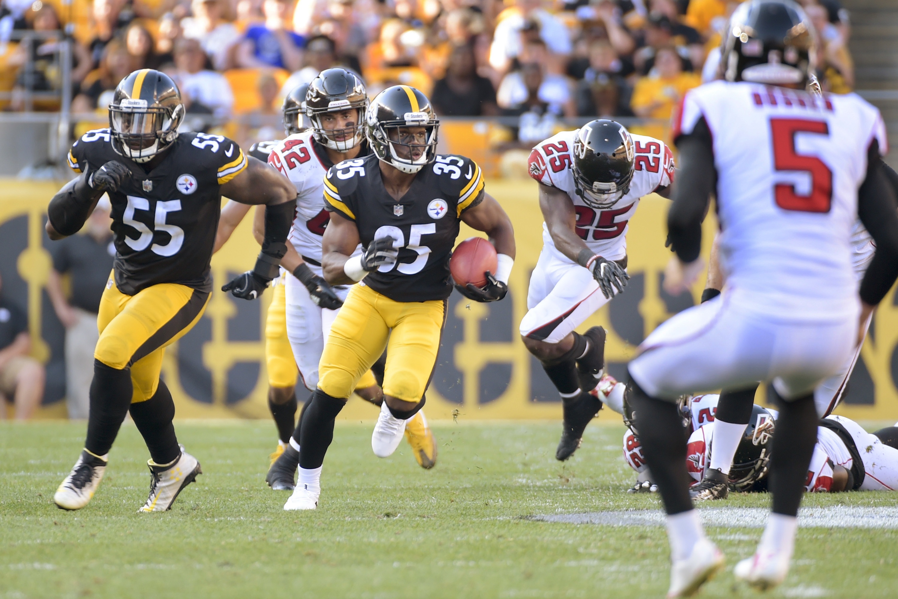 Steelers 17, Falcons 13