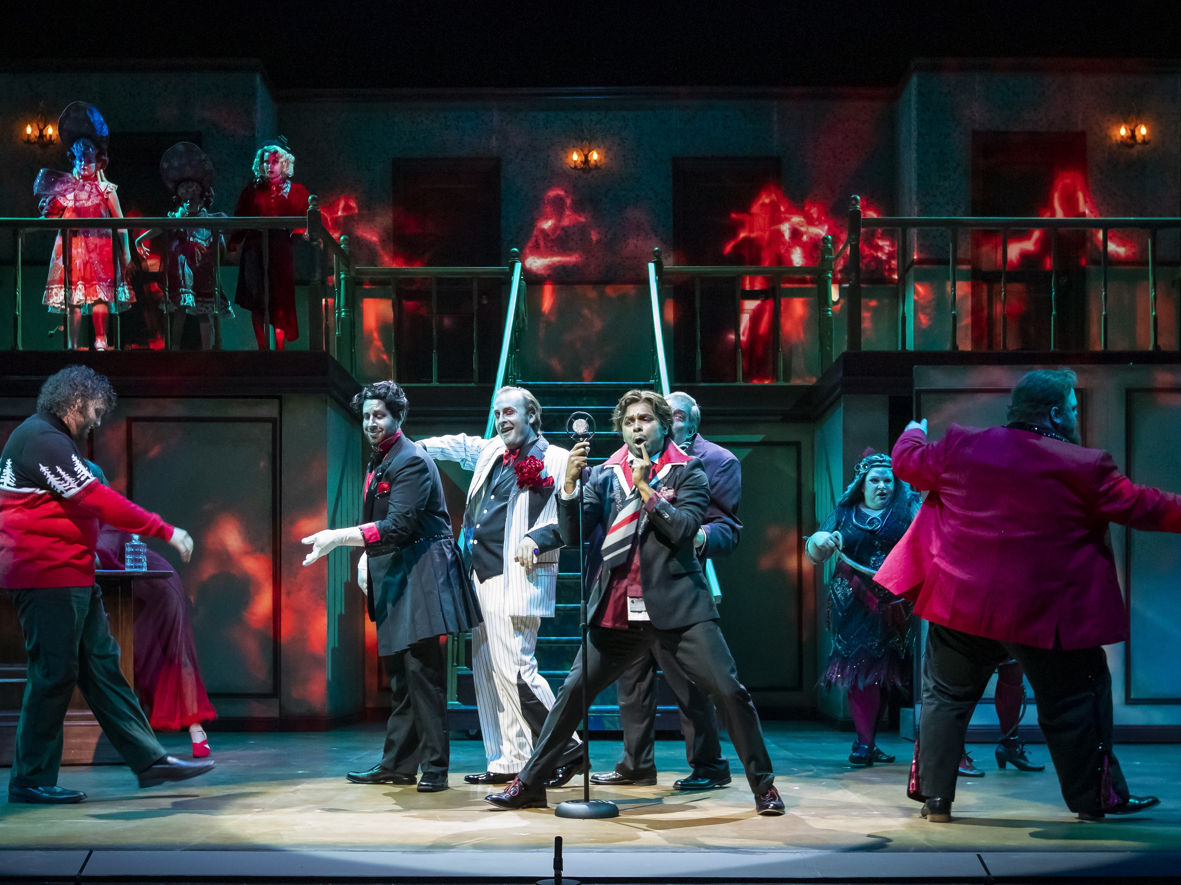 Review Atlanta Opera resurrects The Shining with eerie vocals, visuals photo