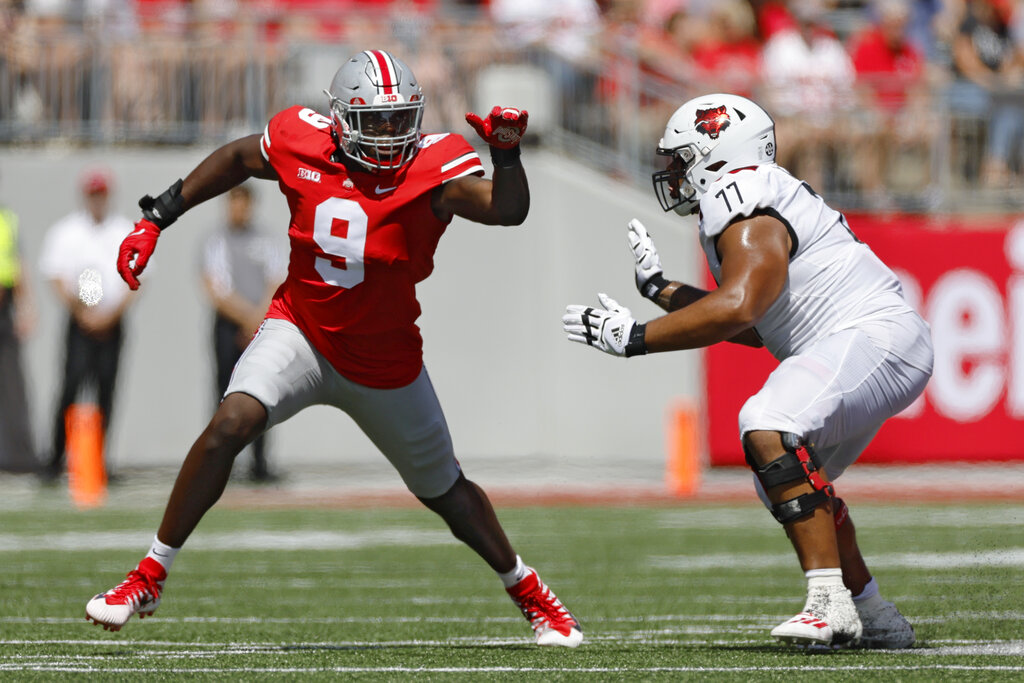 Atlanta Falcons linebacker Yurik Bethune (52), defensive end John