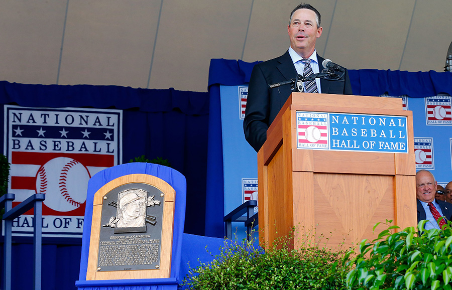 Hall of Famer Greg Maddux visits Albuquerque to promote book