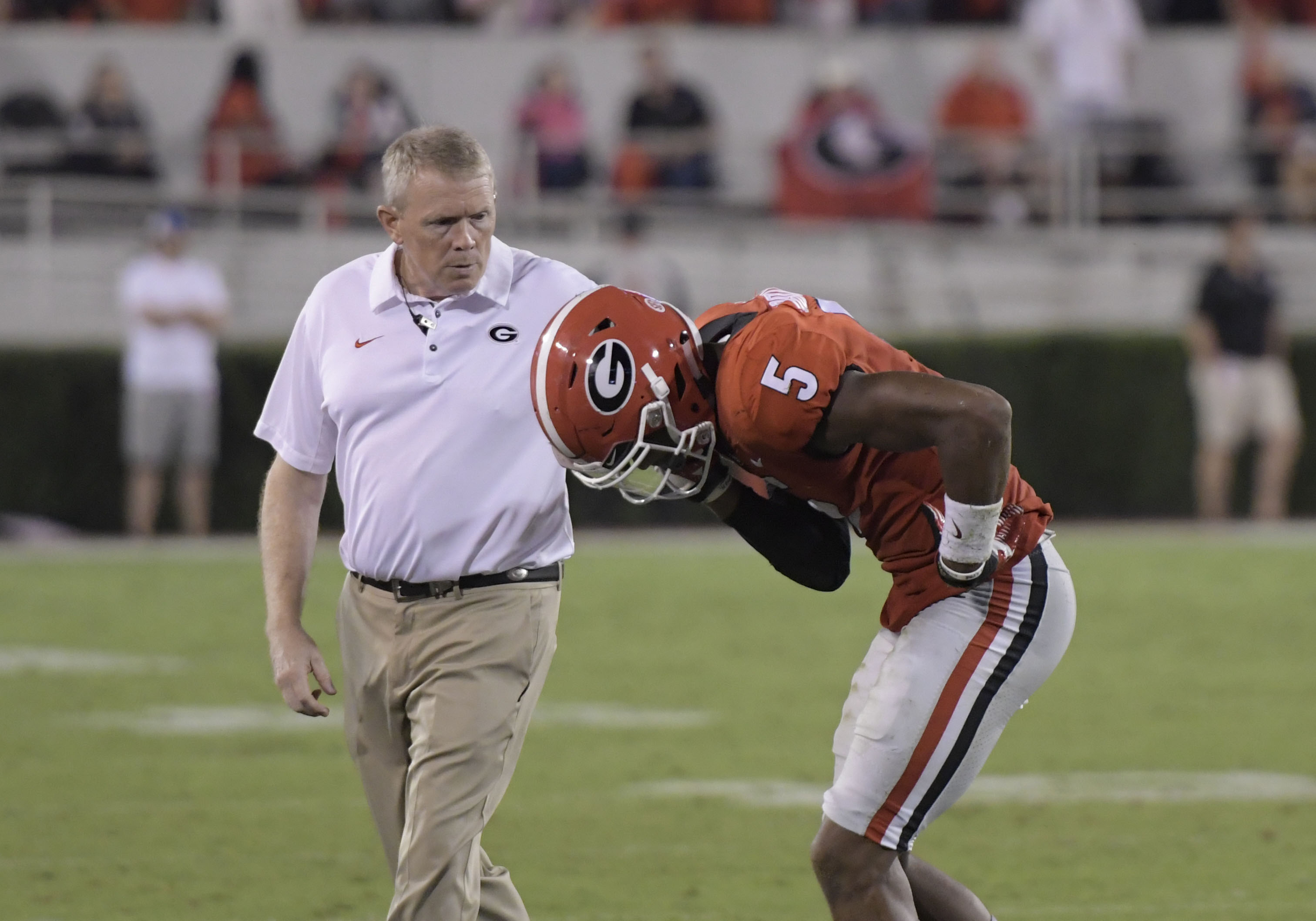 Sickle cell trait sidelines football player: What is it? - CBS News