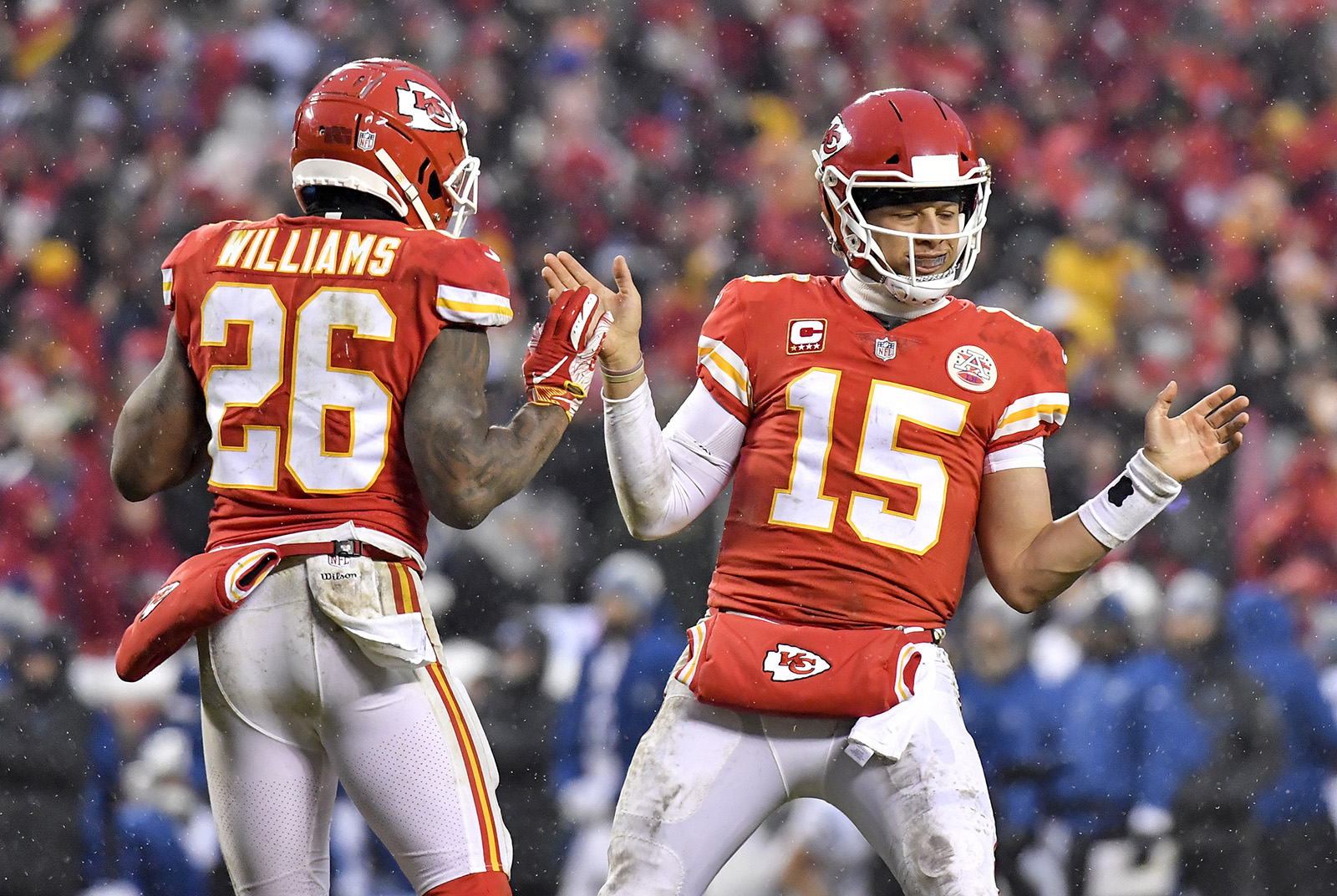 Patrick Mahomes vs. Tom Brady: Tale of the Tape After Six NFL