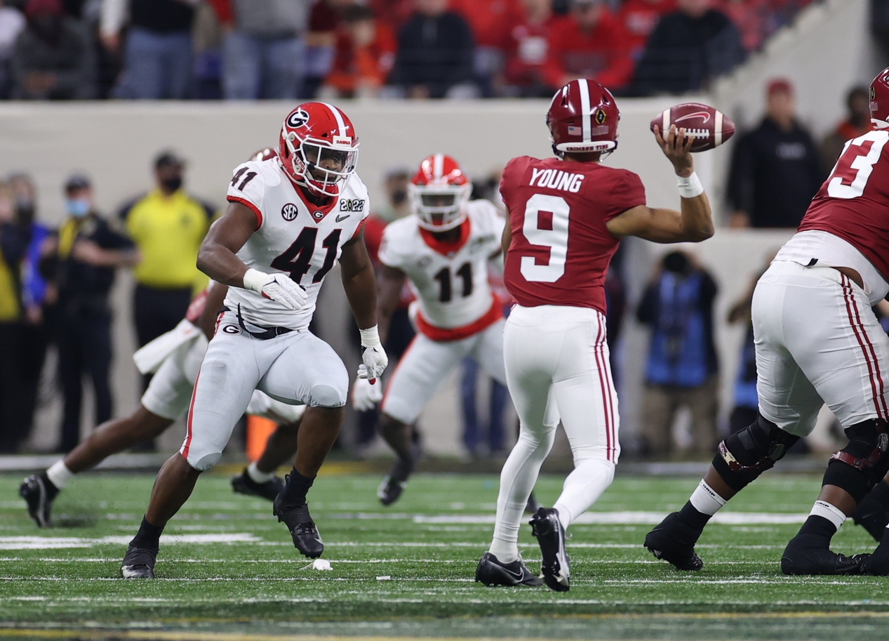 Georgia snaps 41-year title drought with 33-18 win over Bama