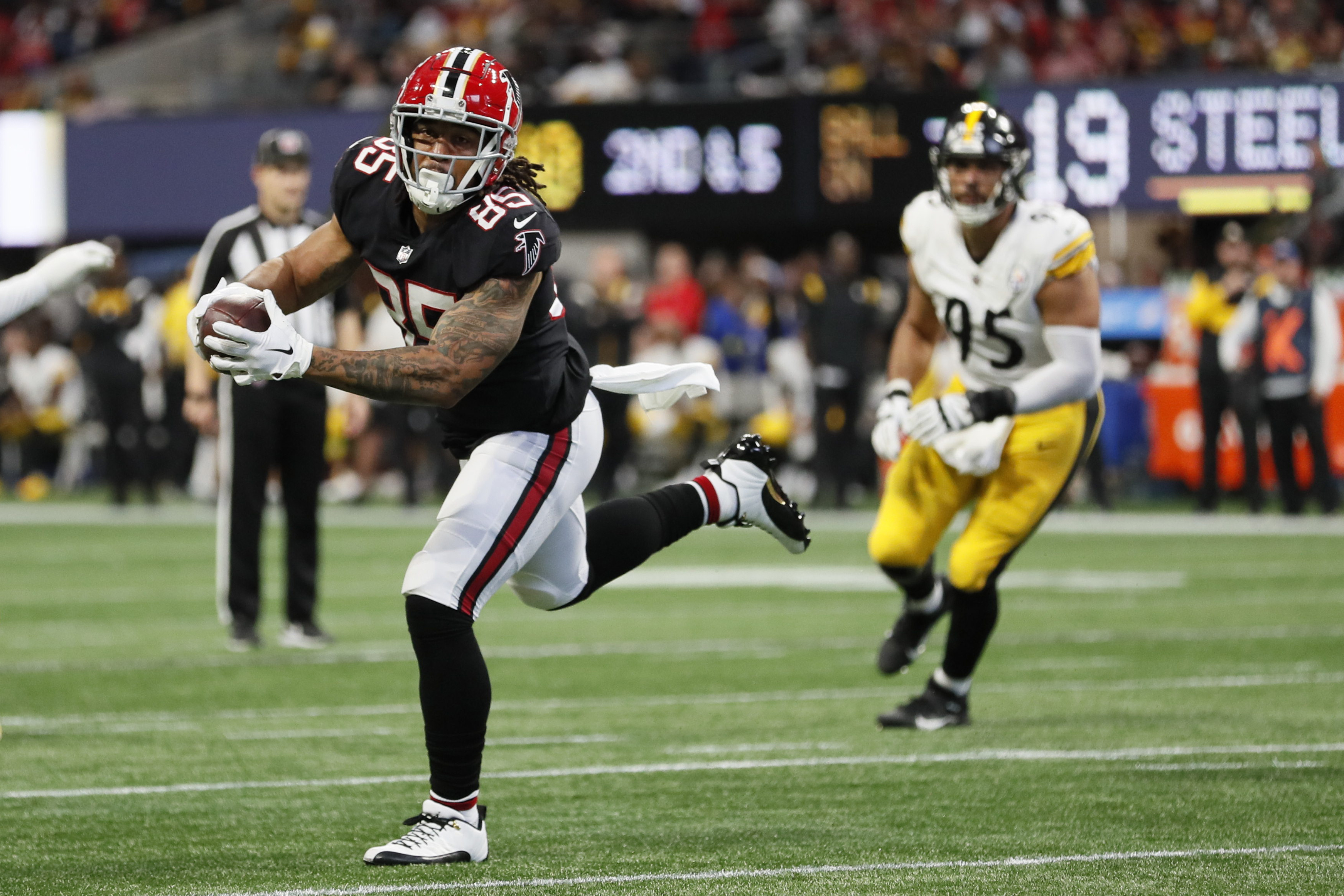 Marcus Mariota, Atlanta Falcons lose critical game to the Pittsburgh  Steelers 