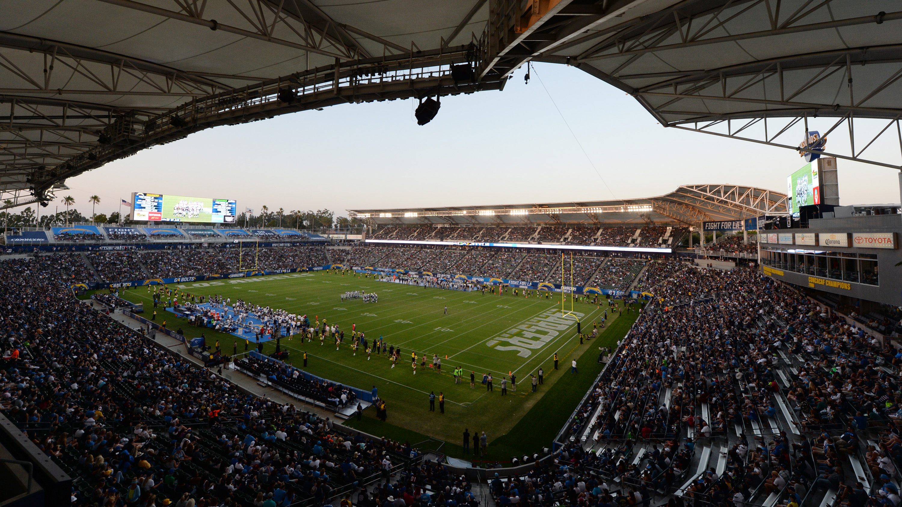 Levi's Stadium opens to 49ers' fans rave reviews