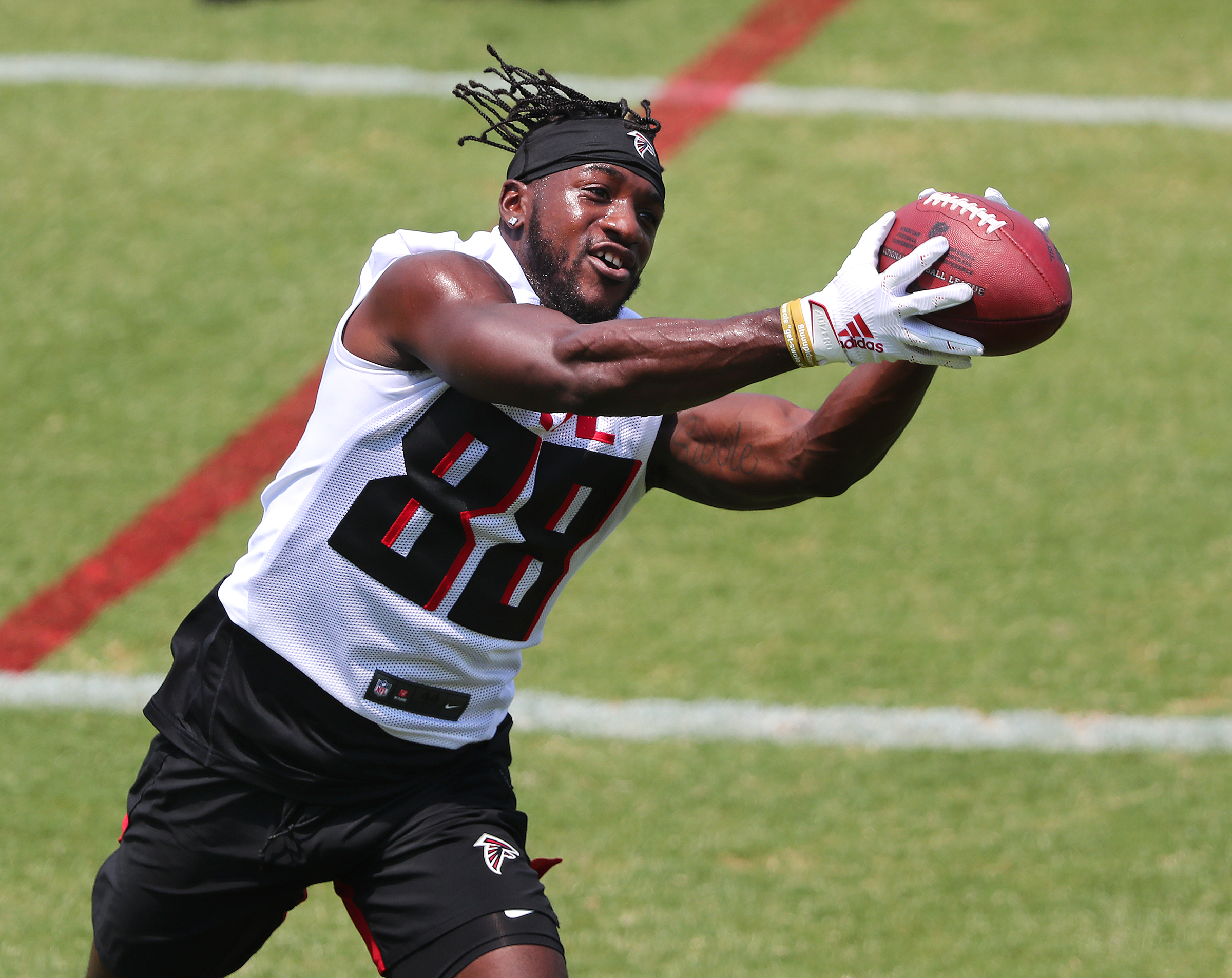 Atlanta Falcons wide receiver Frank Darby (88) lines up during the