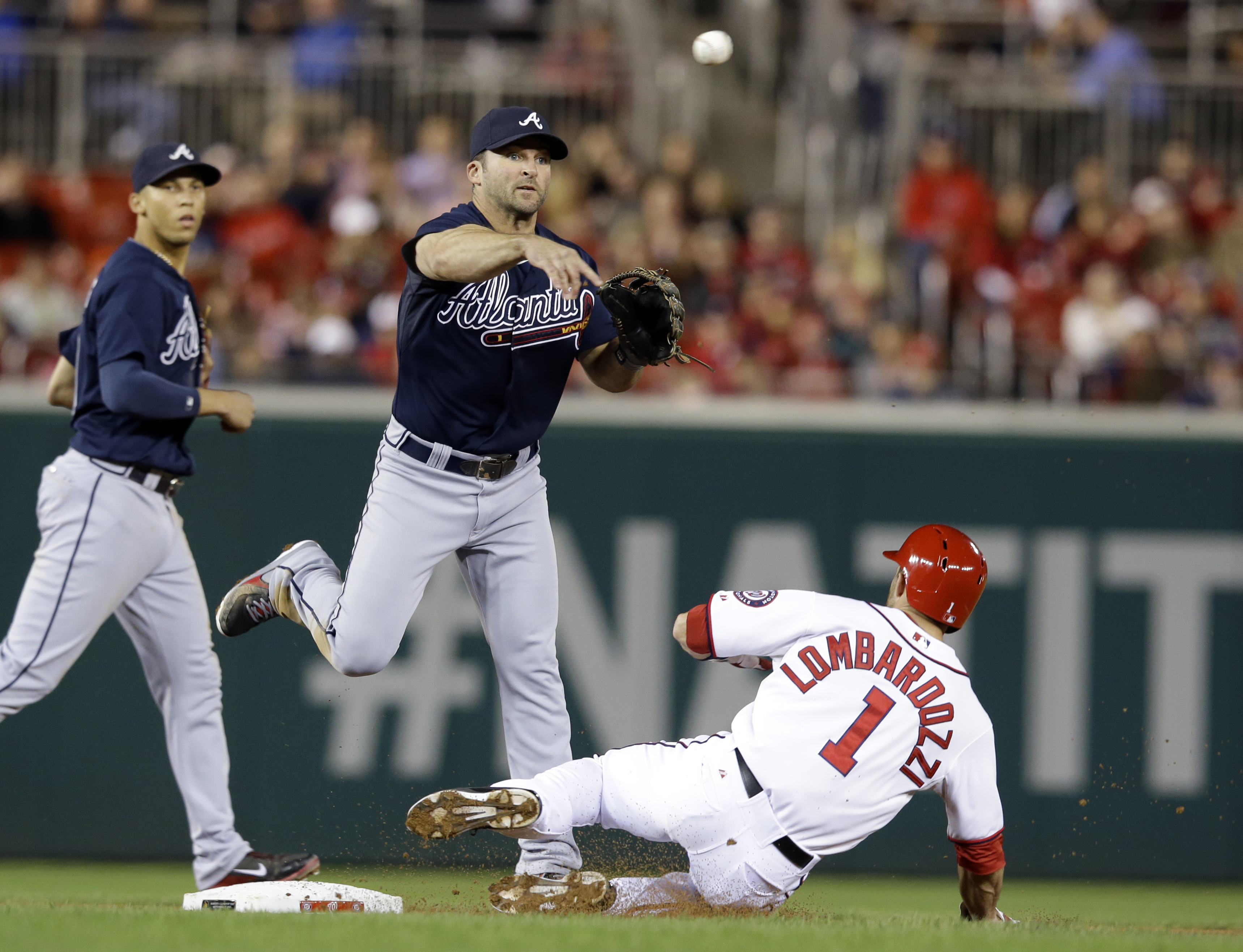 6 things to know: Braves basically pay Dan Uggla to beat them