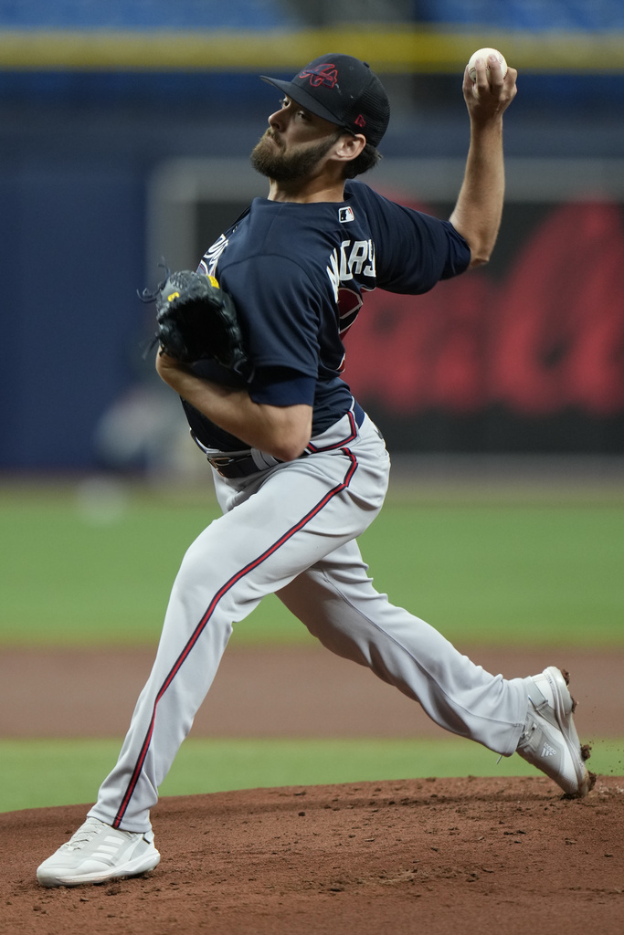 Braves use big inning, Ian Anderson's pitching to beat Marlins