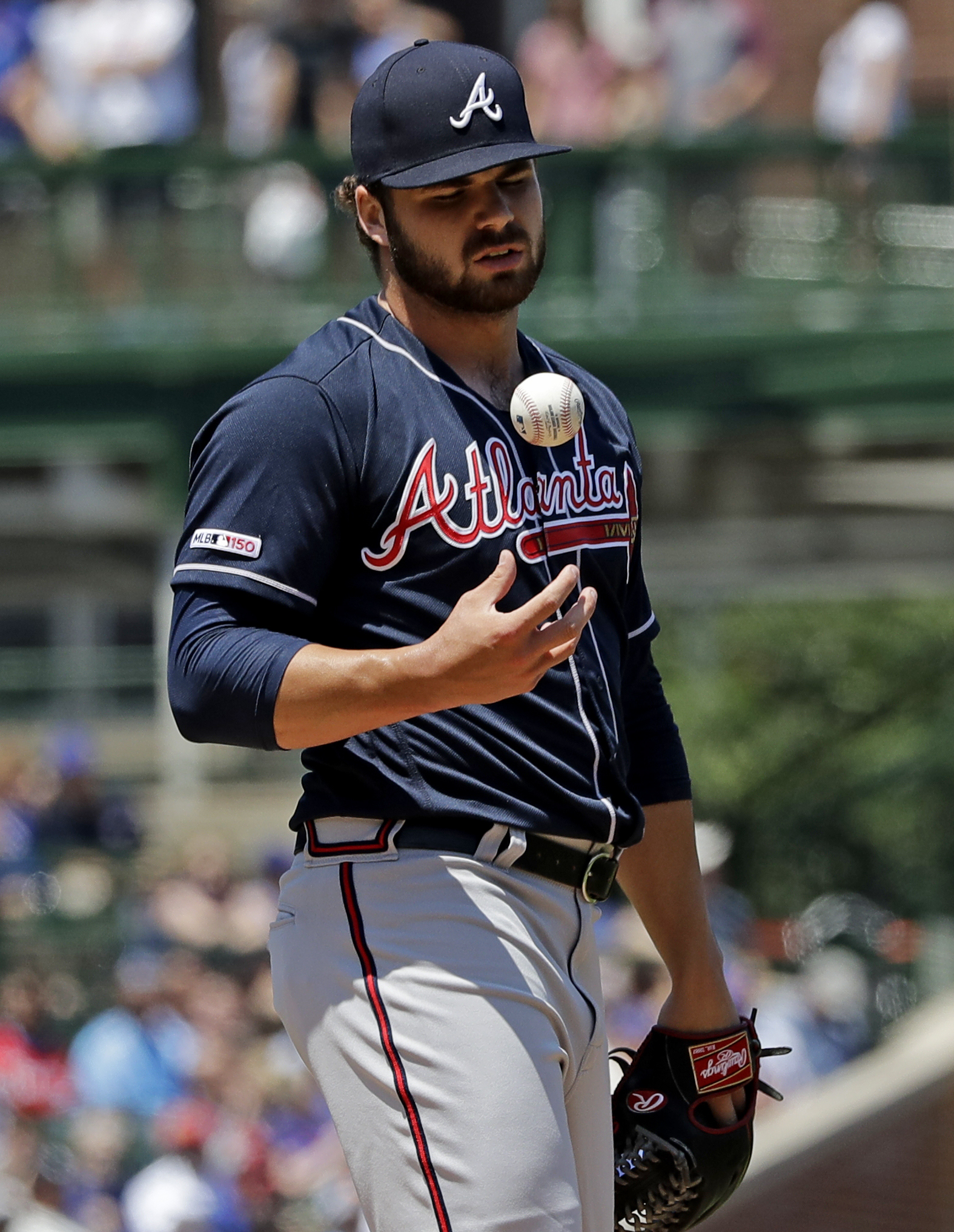 Braves lose to Cubs as Kimbrel closes it out