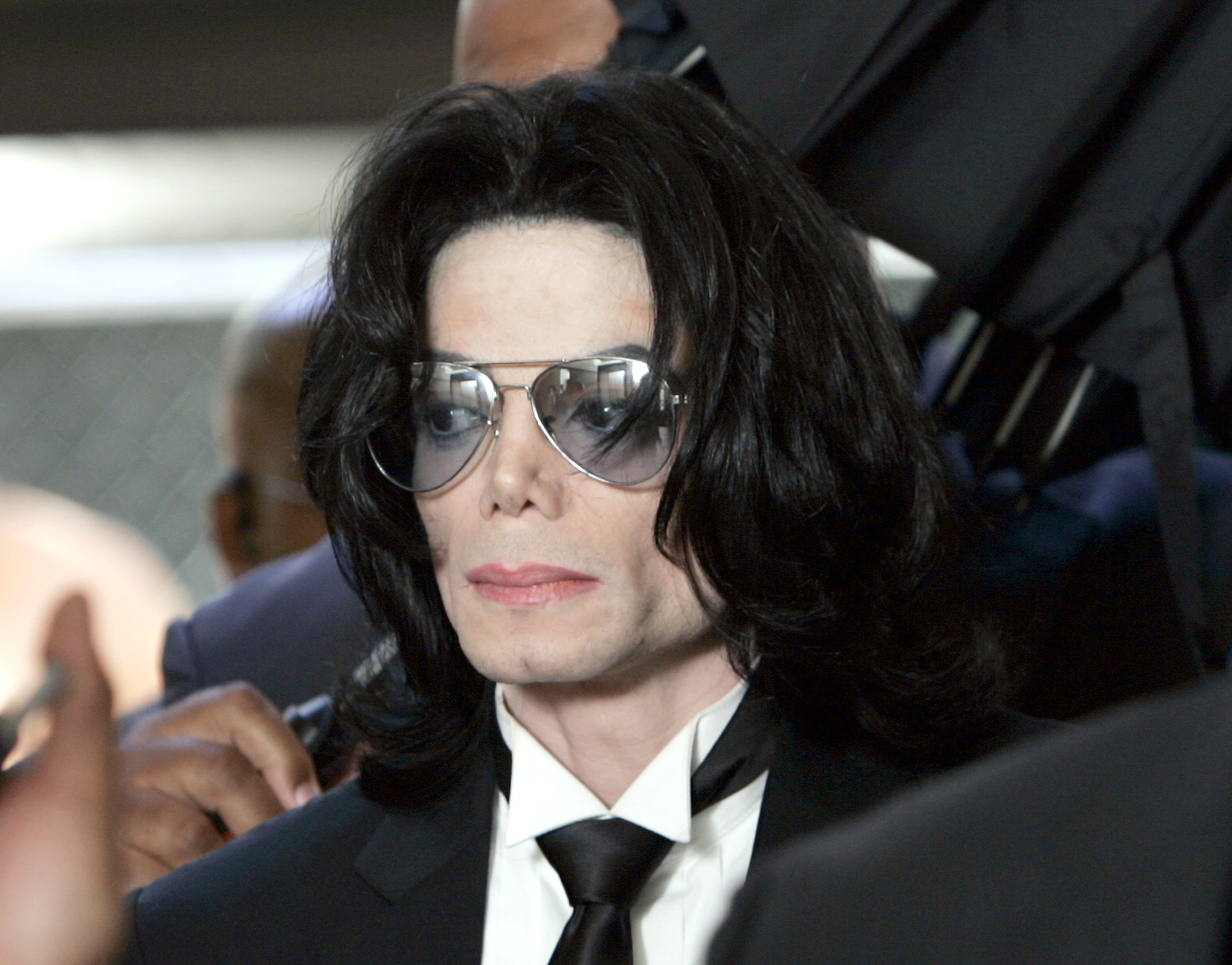 Michael Jackson Porn - Michael Jackson's family on child porn stash: Reports are 'false'