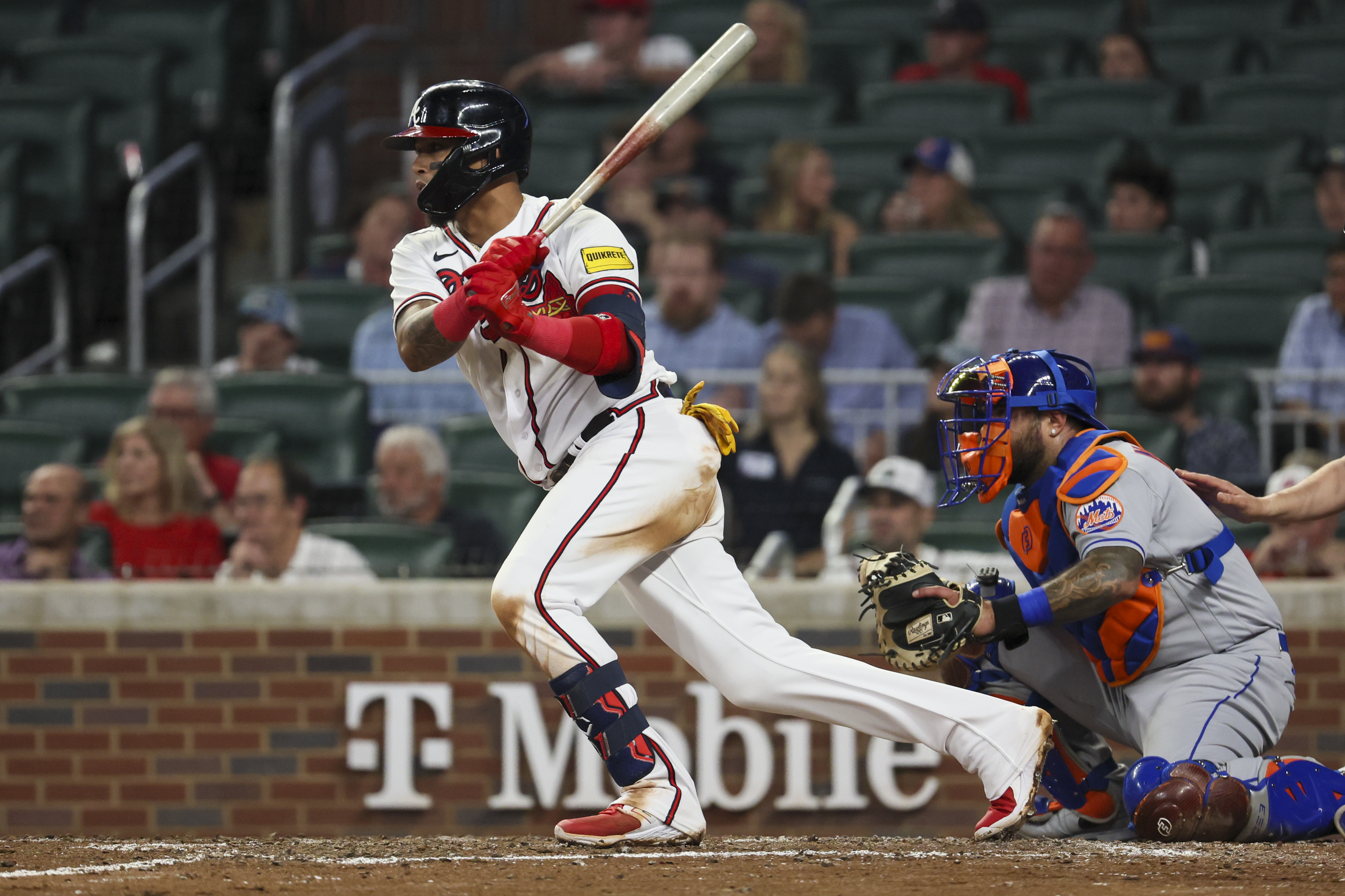 Braves use 6th-inning rally to beat Mets at Truist Park again, National  Sports