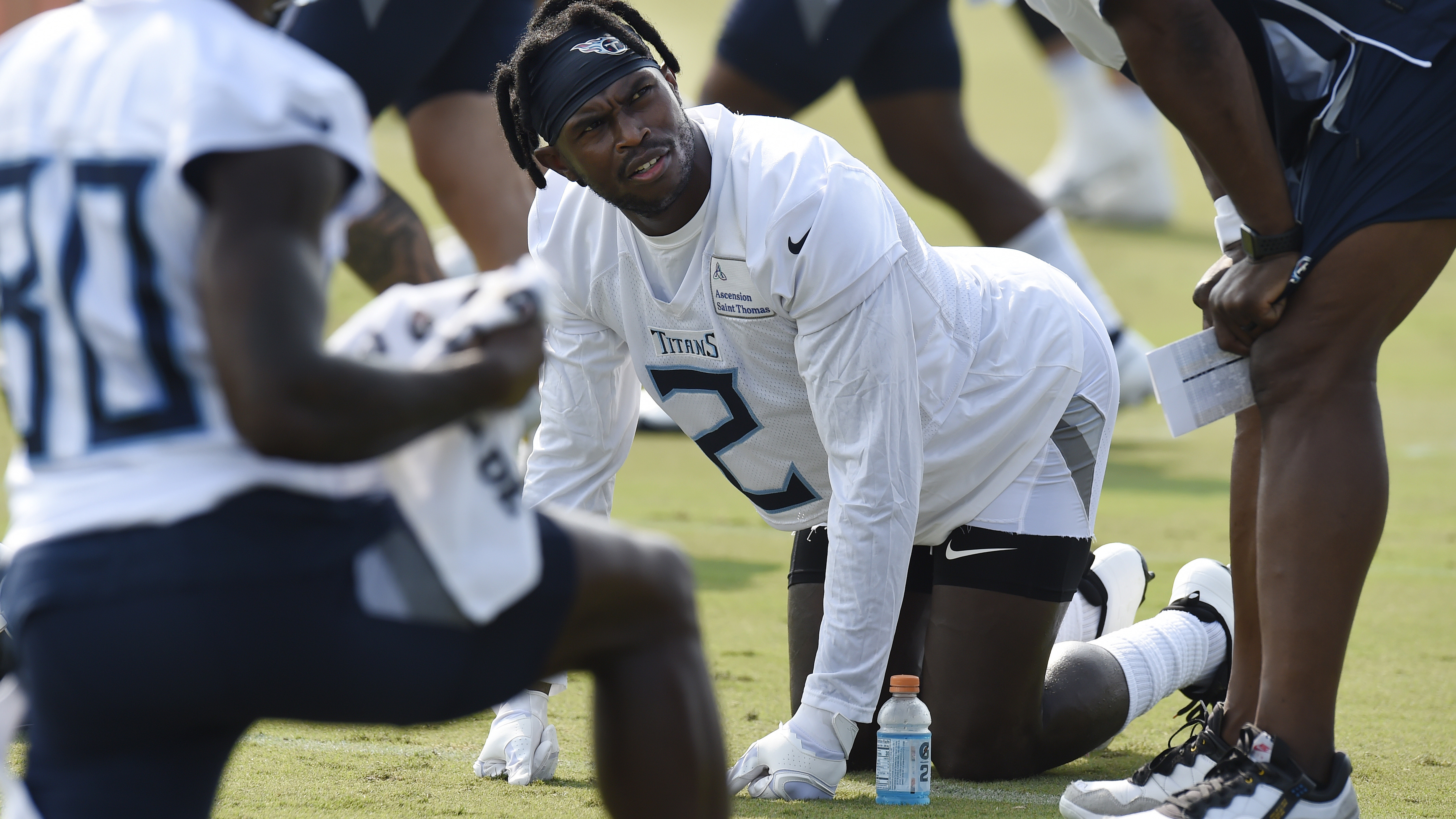 Julio Jones practices with Tennessee Titans for the first time