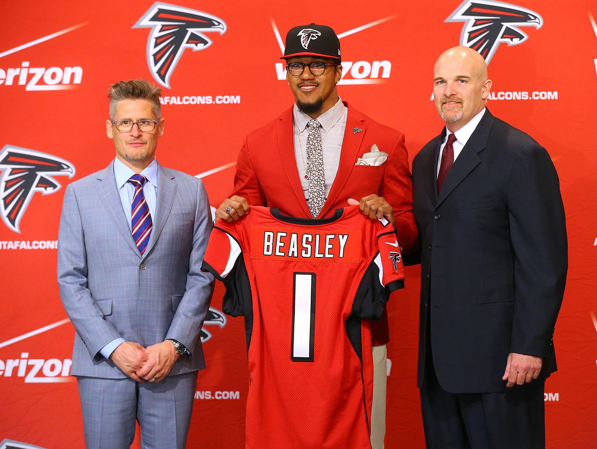 Vic Beasley among other former Falcons to debut in XFL