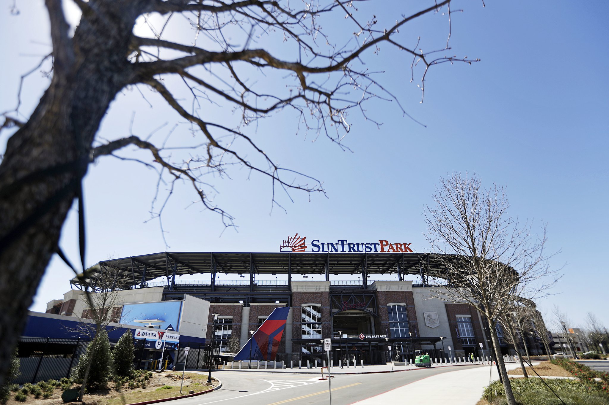 Atlanta Braves Owner Says County Wins Big From Development Near New Stadium  - WSJ