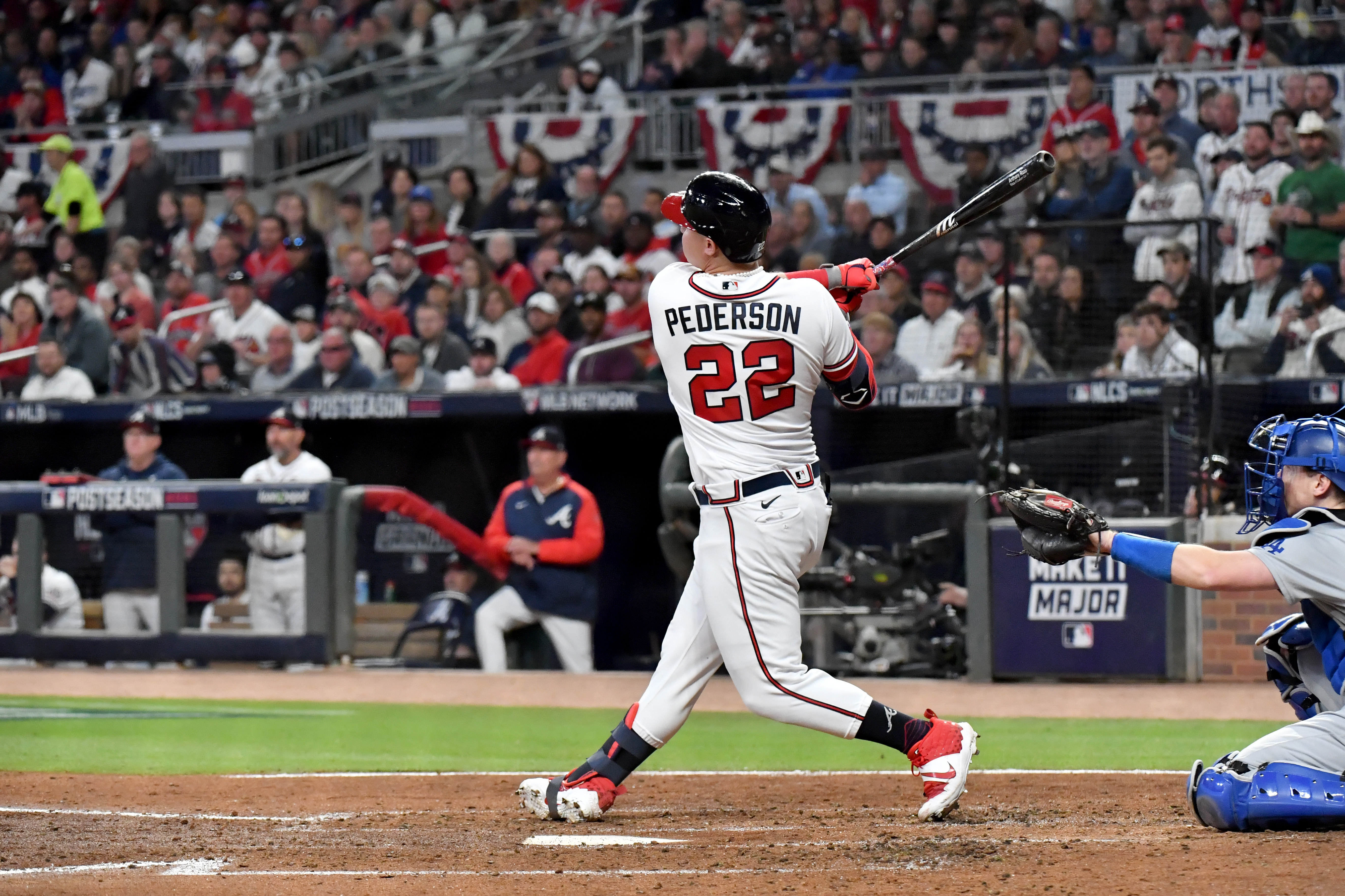 Joc Pederson's pearls: Necklace is talk of MLB playoffs, Atlanta Braves