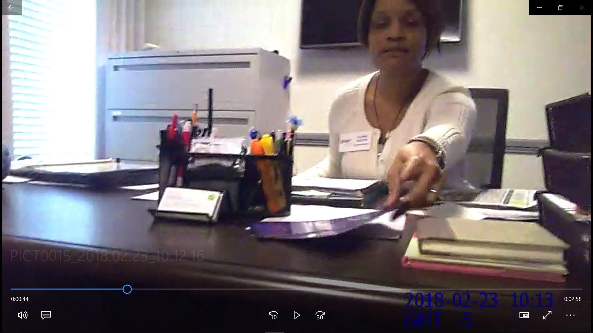 Provident Village at Creekside Executive Director Elaine Austin speaks with police the day after a Feb. 22, 2018 incident where a caregiver pushed resident Ronald West. Austin, who now works at another senior care facility in metro Atlanta, told police that the caregiver reacted after West, who had Alzheimer’s, hit him in the jaw. Officers conducted a cursory investigation before closing the case. This image is from a police bodycam video that lasted less than four mintues before police made their determination. SOURCE: Smyrna police.
