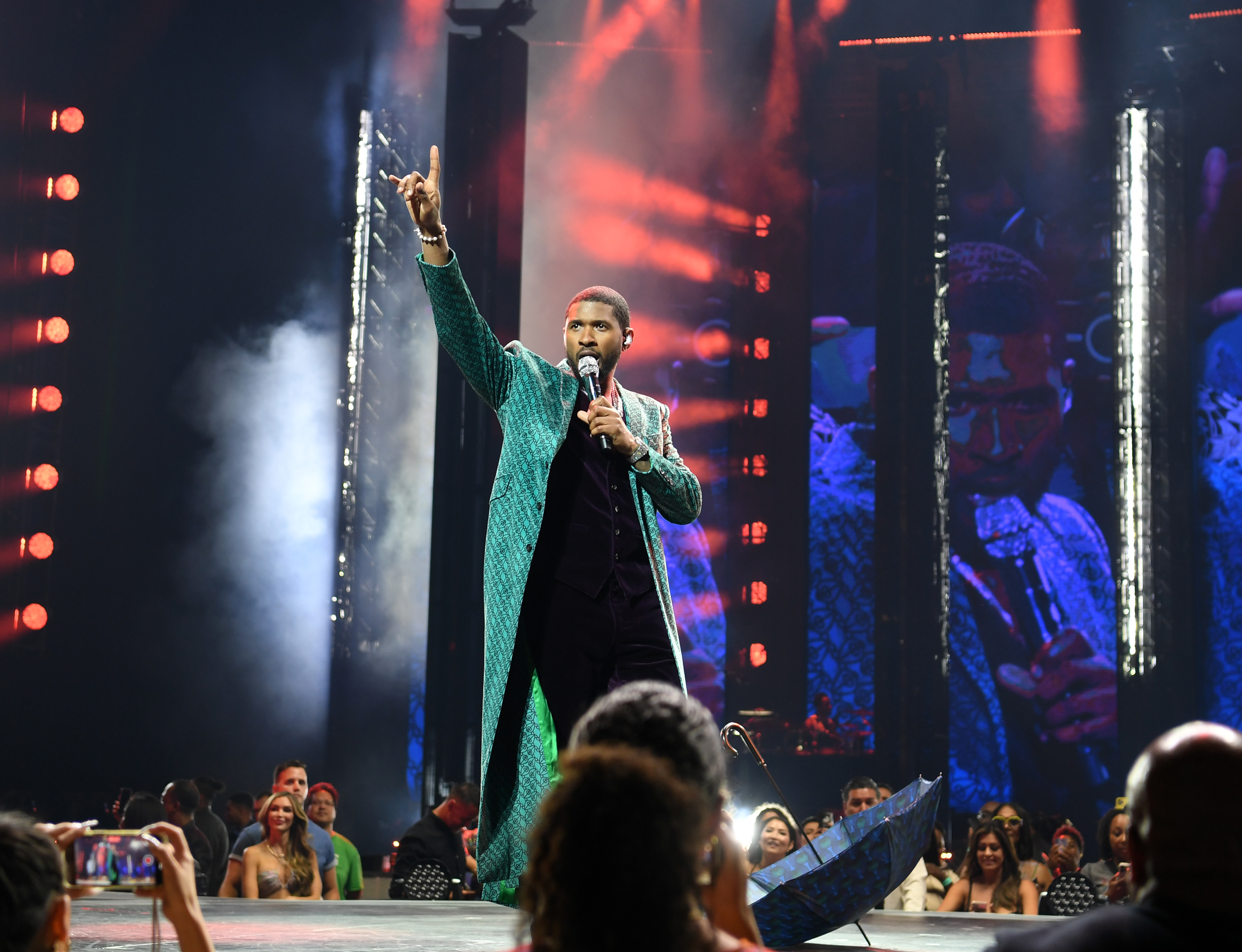 How Usher Became the New King of Vegas